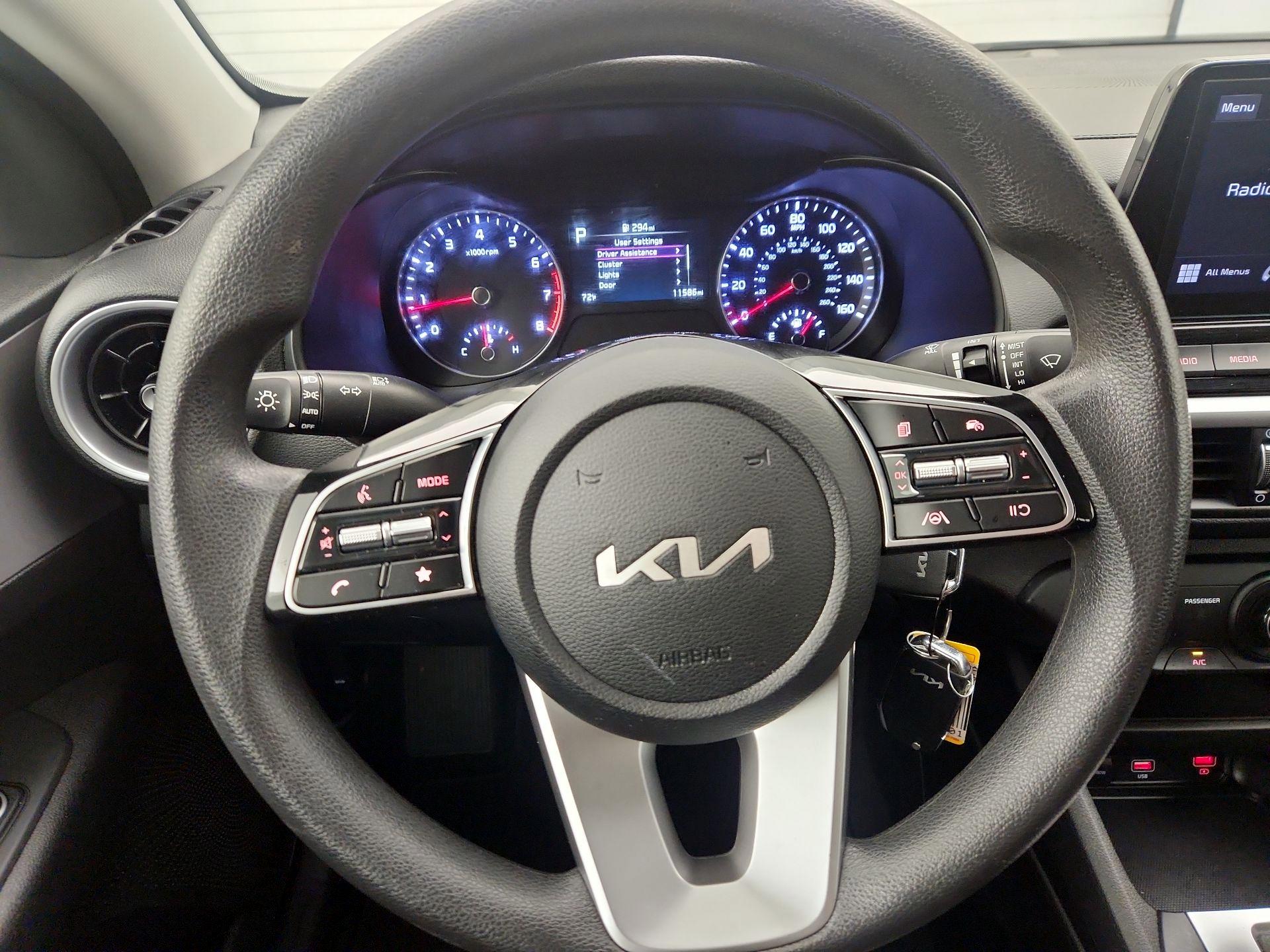 Thumbnail: 2024 Kia Forte - 10