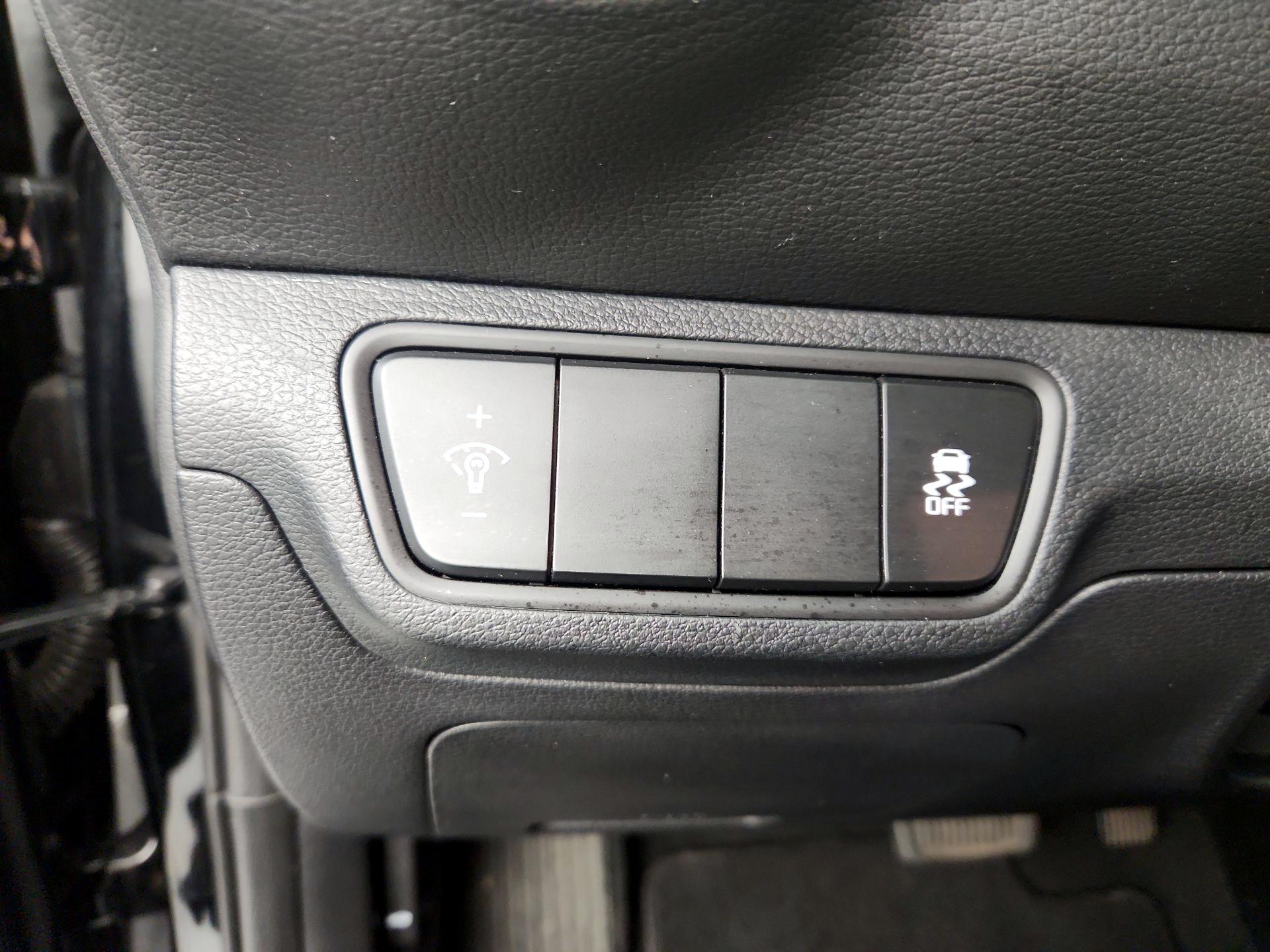 Thumbnail: 2024 Kia Forte - 13