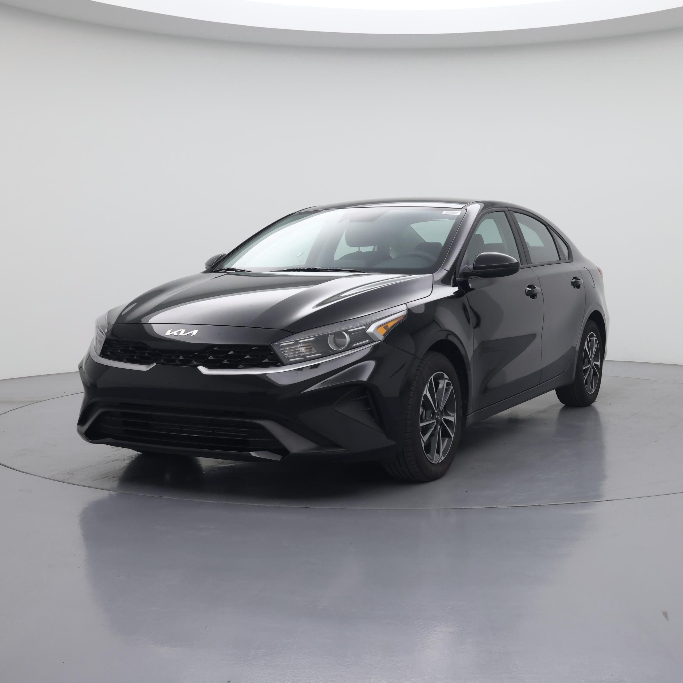 Thumbnail: 2024 Kia Forte - 4