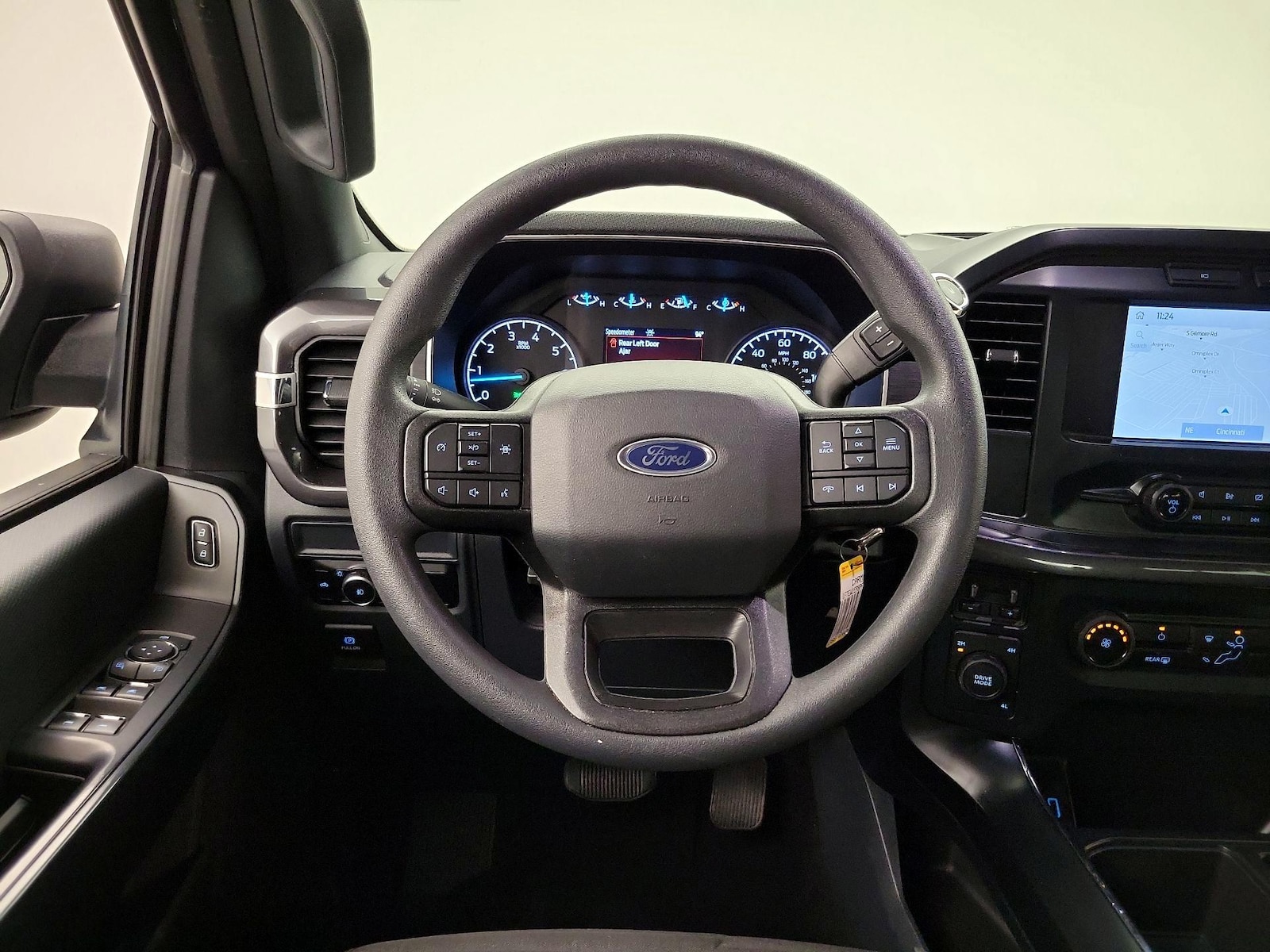 2023 Ford F-150 XL - Photo 11