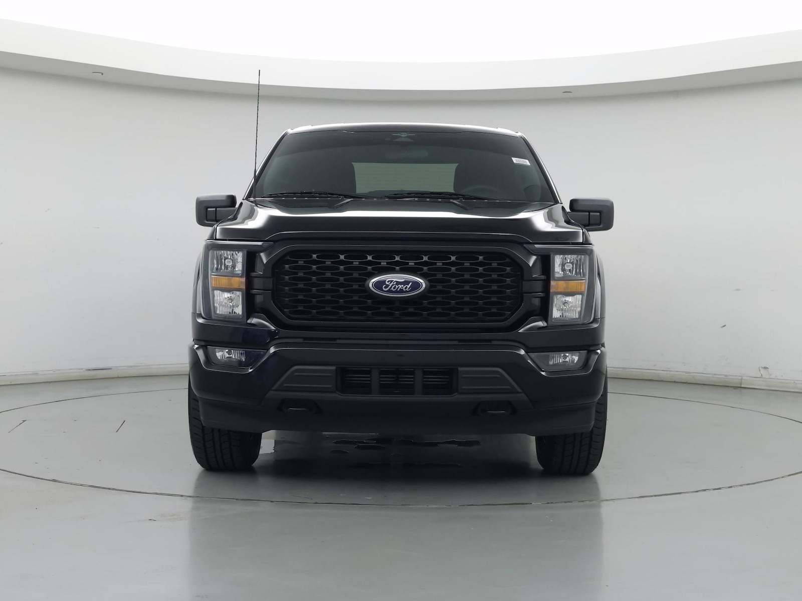 2023 Ford F-150 XL - Photo 6