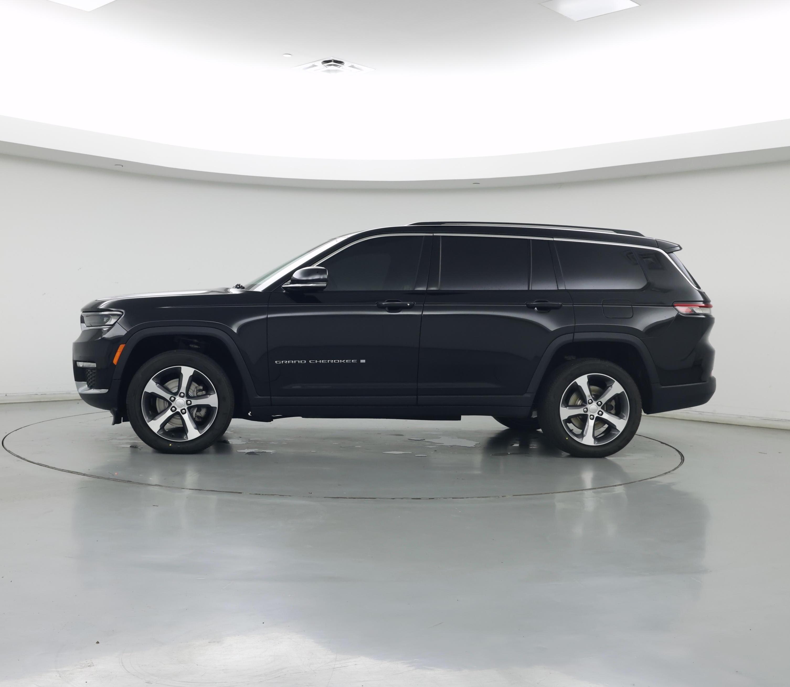 Thumbnail: 2023 Jeep Grand Cherokee L - 3