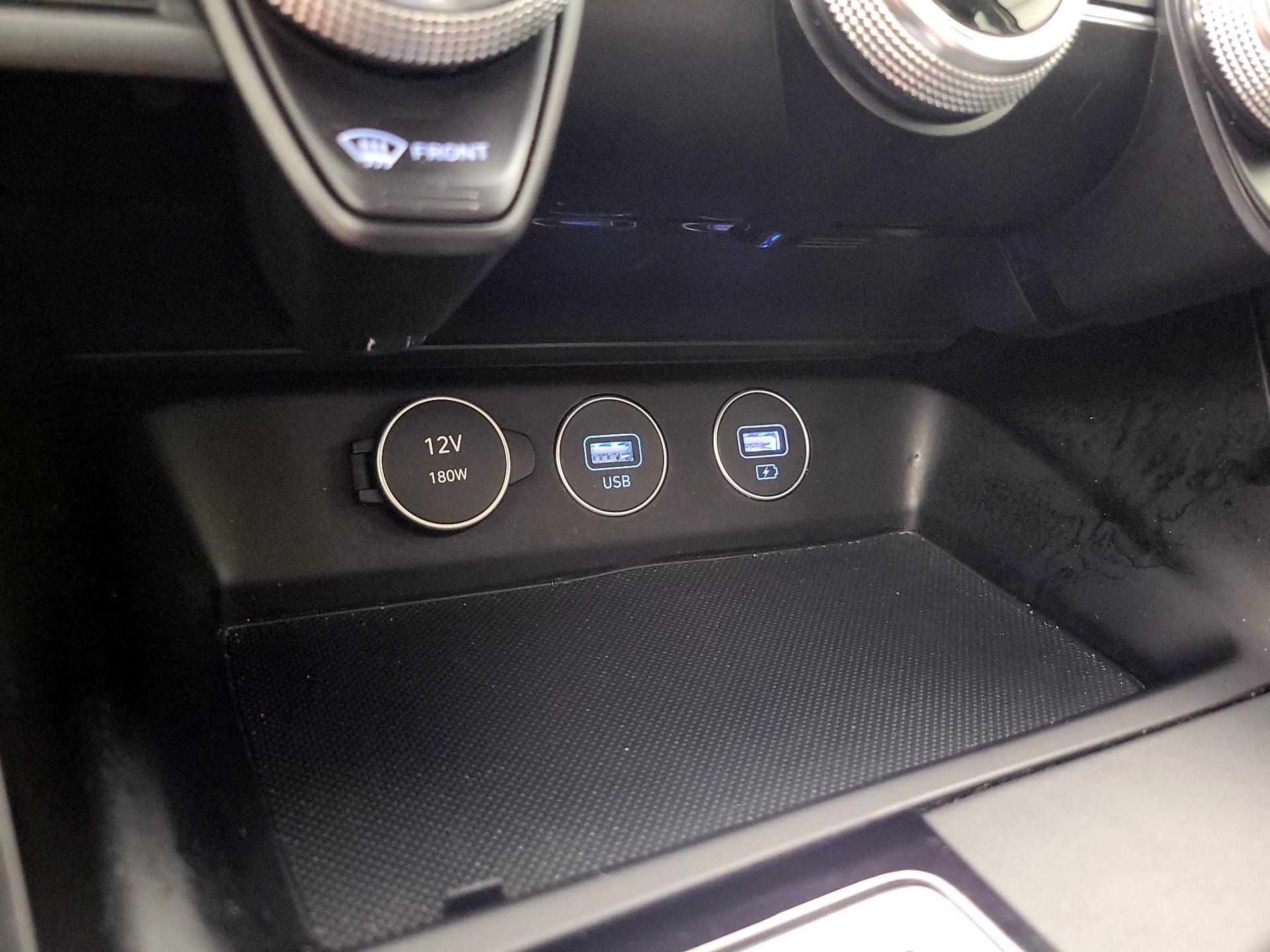 Thumbnail: 2023 Genesis G70 - 19