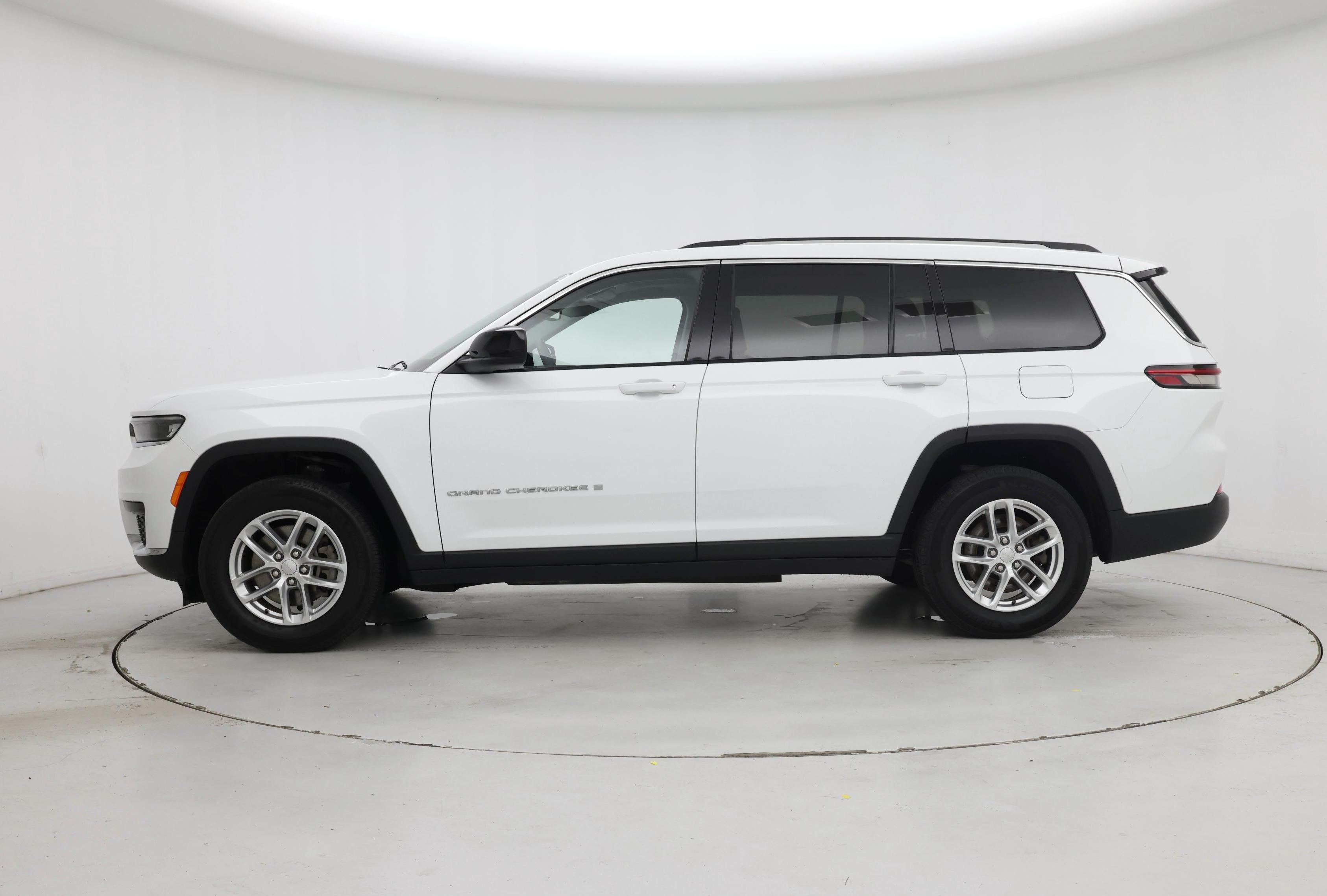 Thumbnail: 2023 Jeep Grand Cherokee L - 3