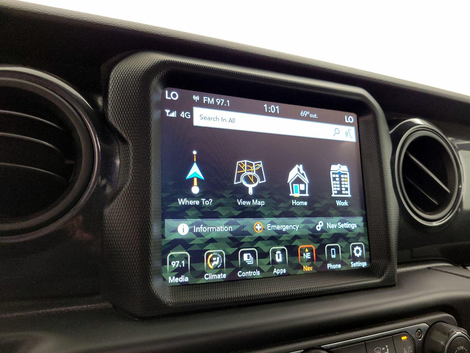 Thumbnail: 2022 Jeep Gladiator - 14