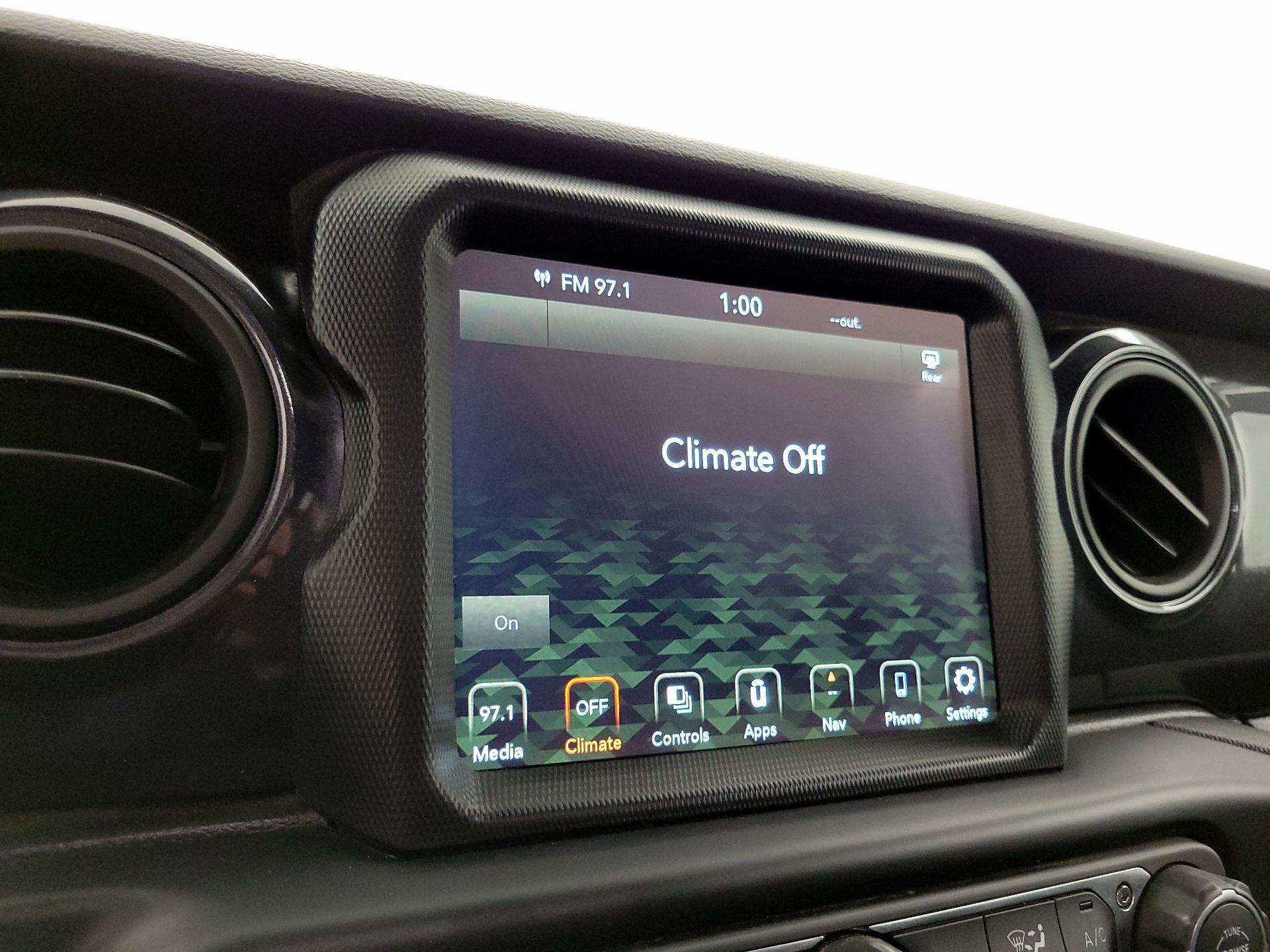 Thumbnail: 2022 Jeep Gladiator - 16