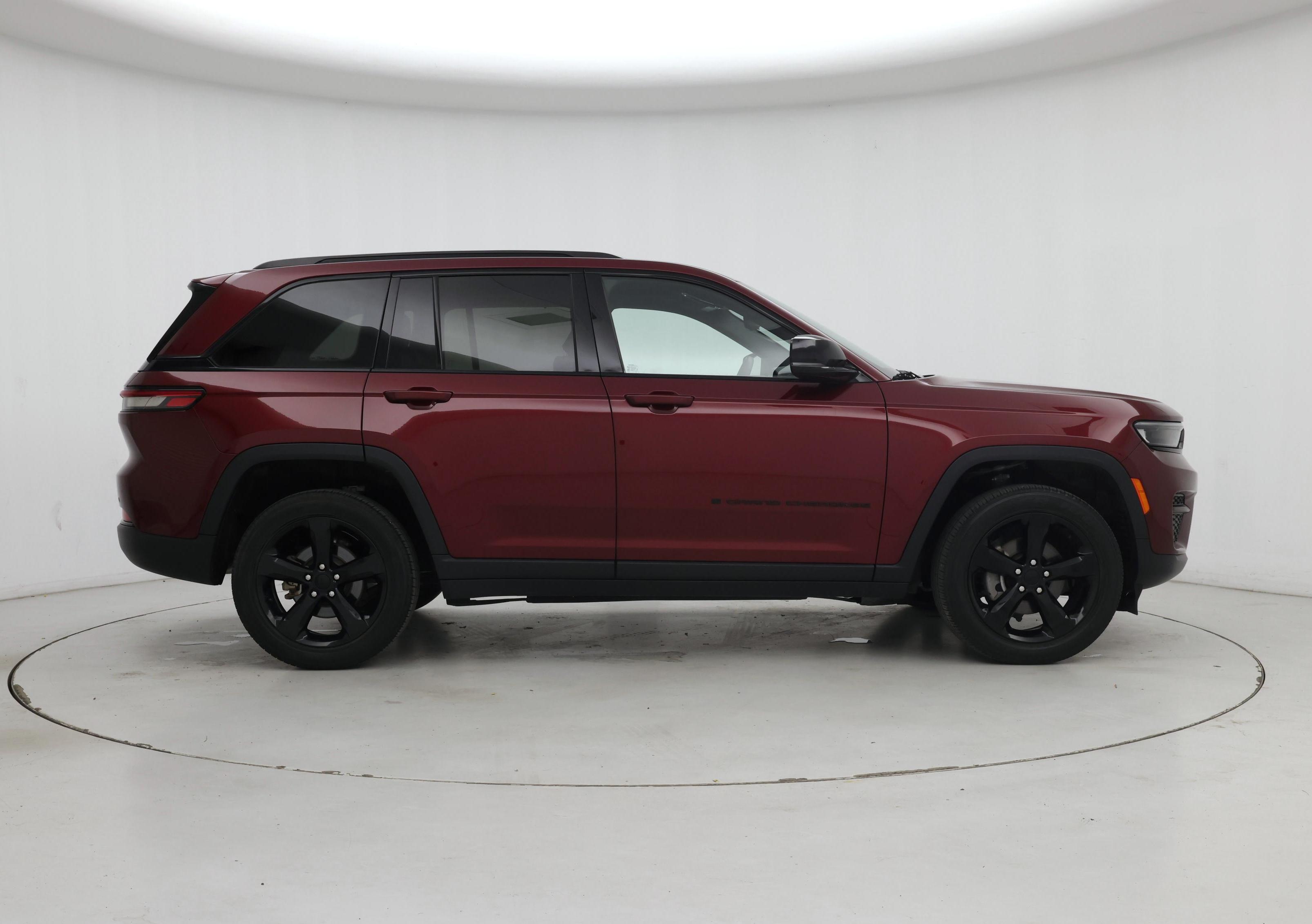 Thumbnail: 2023 Jeep Grand Cherokee - 7