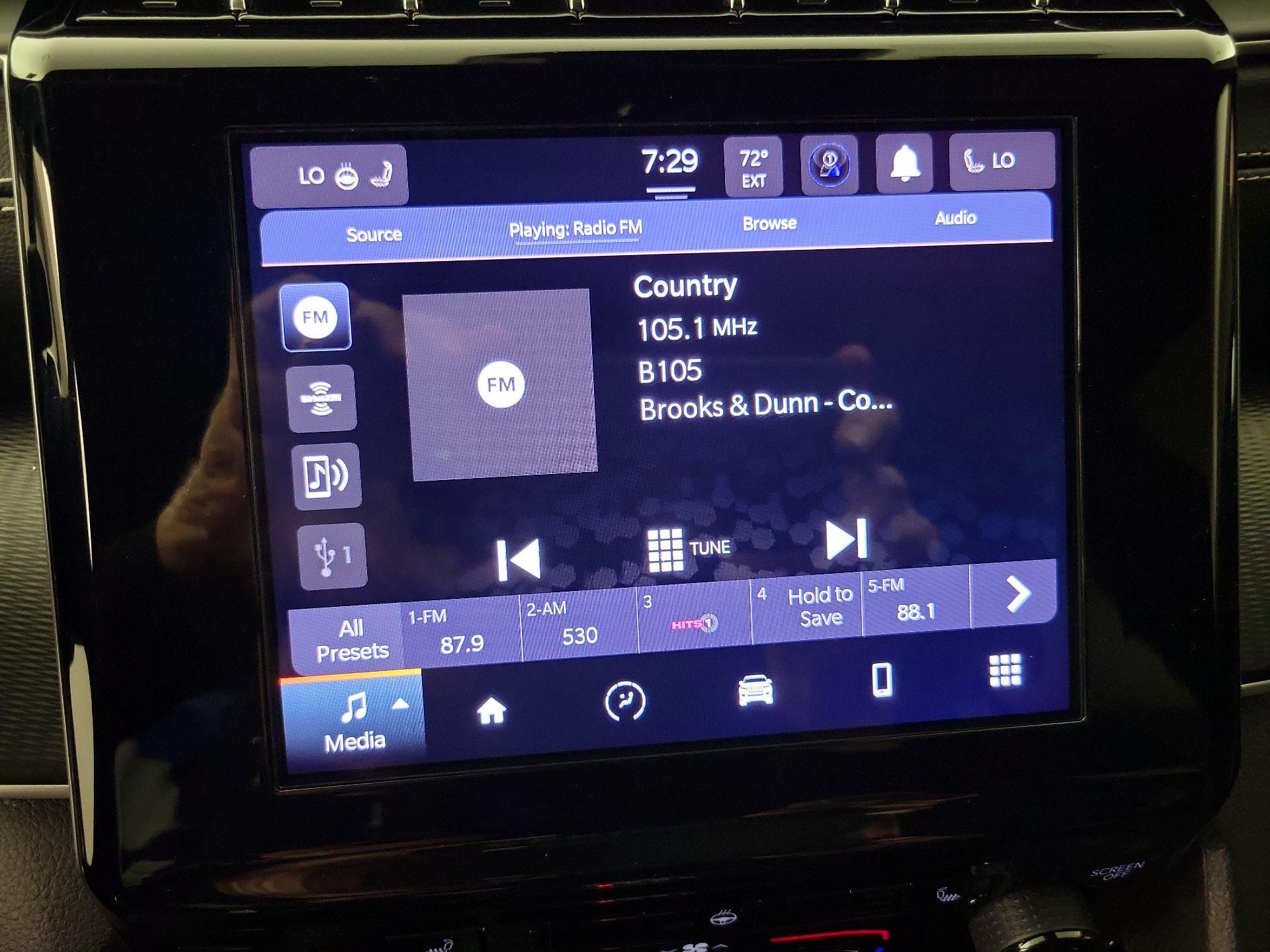 Thumbnail: 2023 Jeep Grand Cherokee - 15