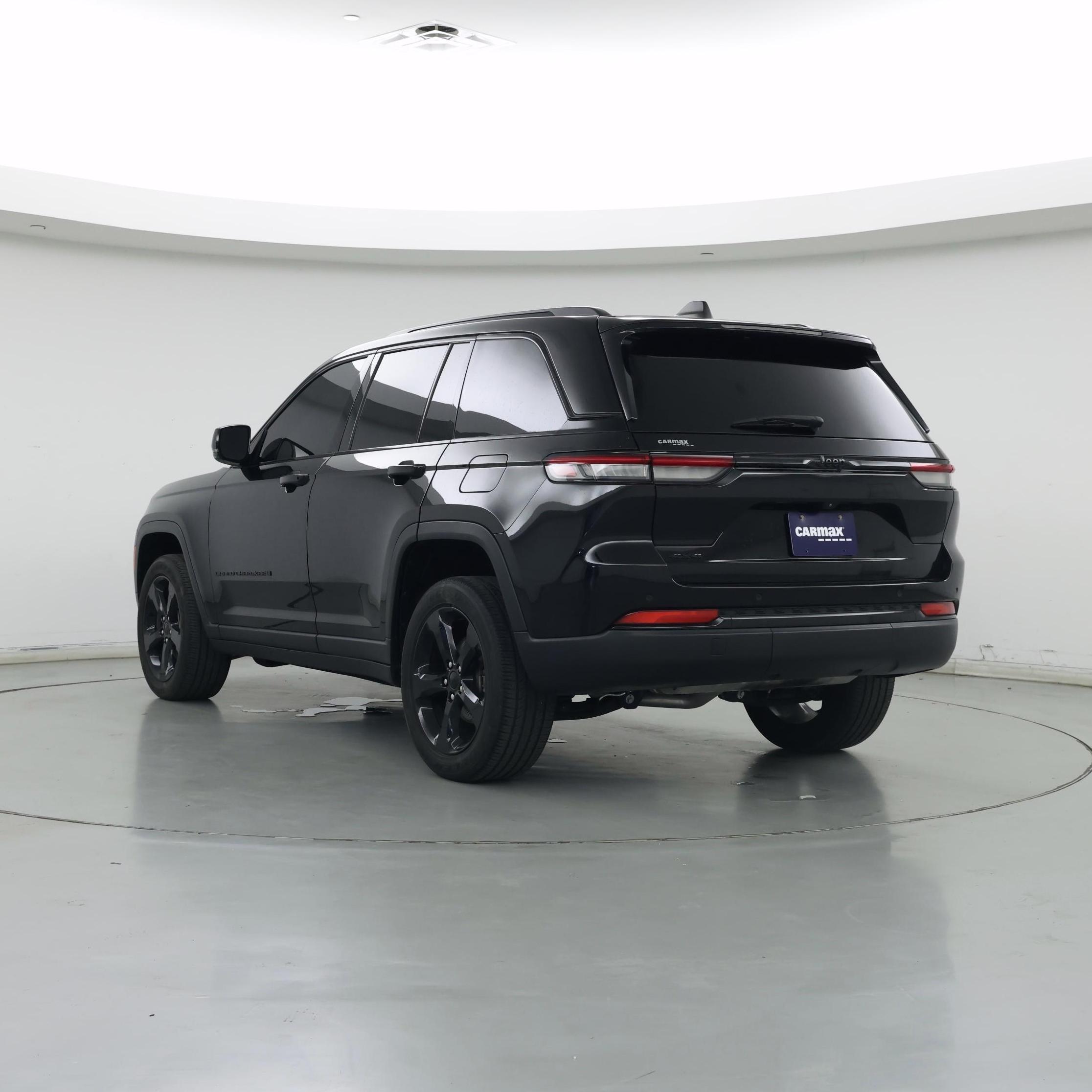 Thumbnail: 2023 Jeep Grand Cherokee - 2