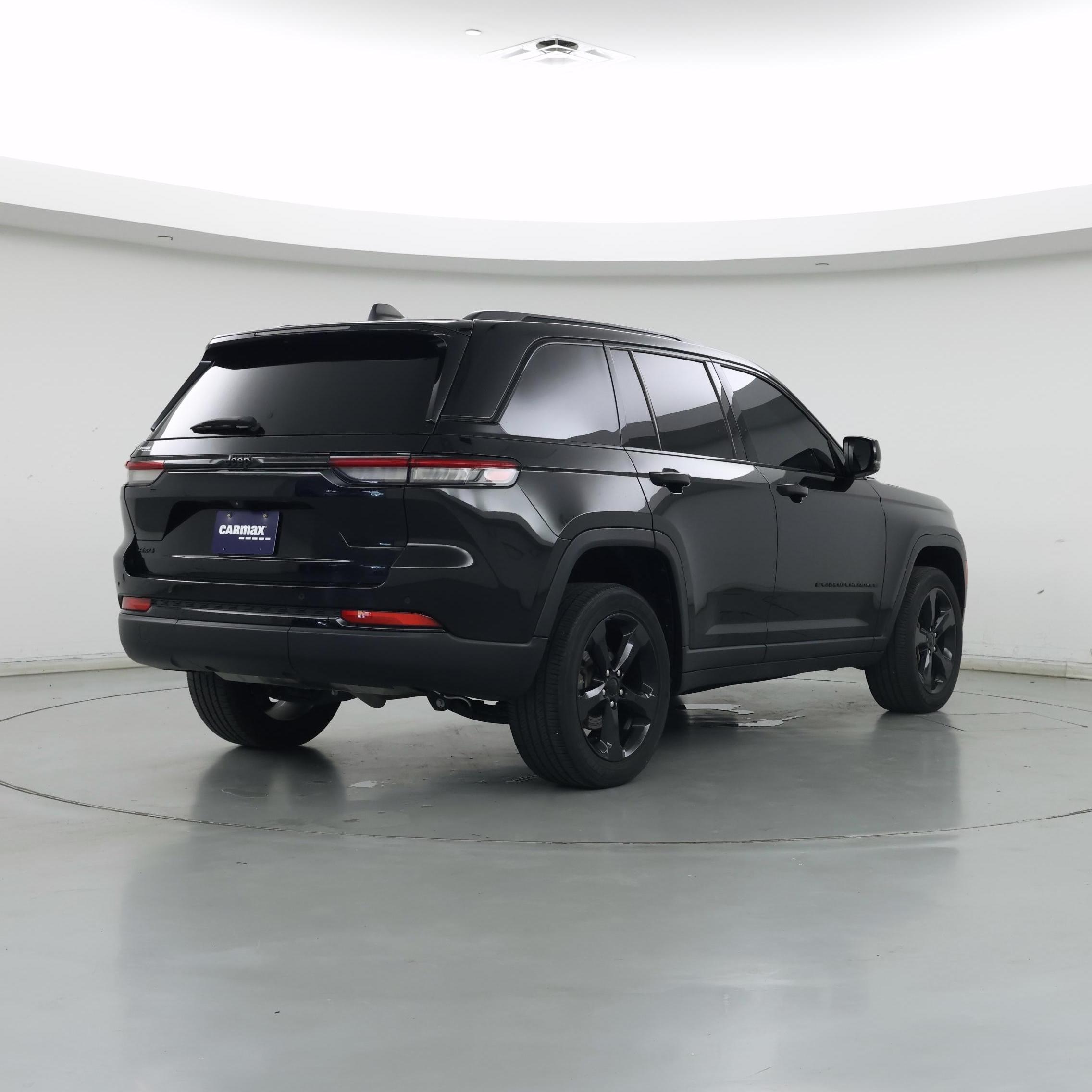 Thumbnail: 2023 Jeep Grand Cherokee - 8