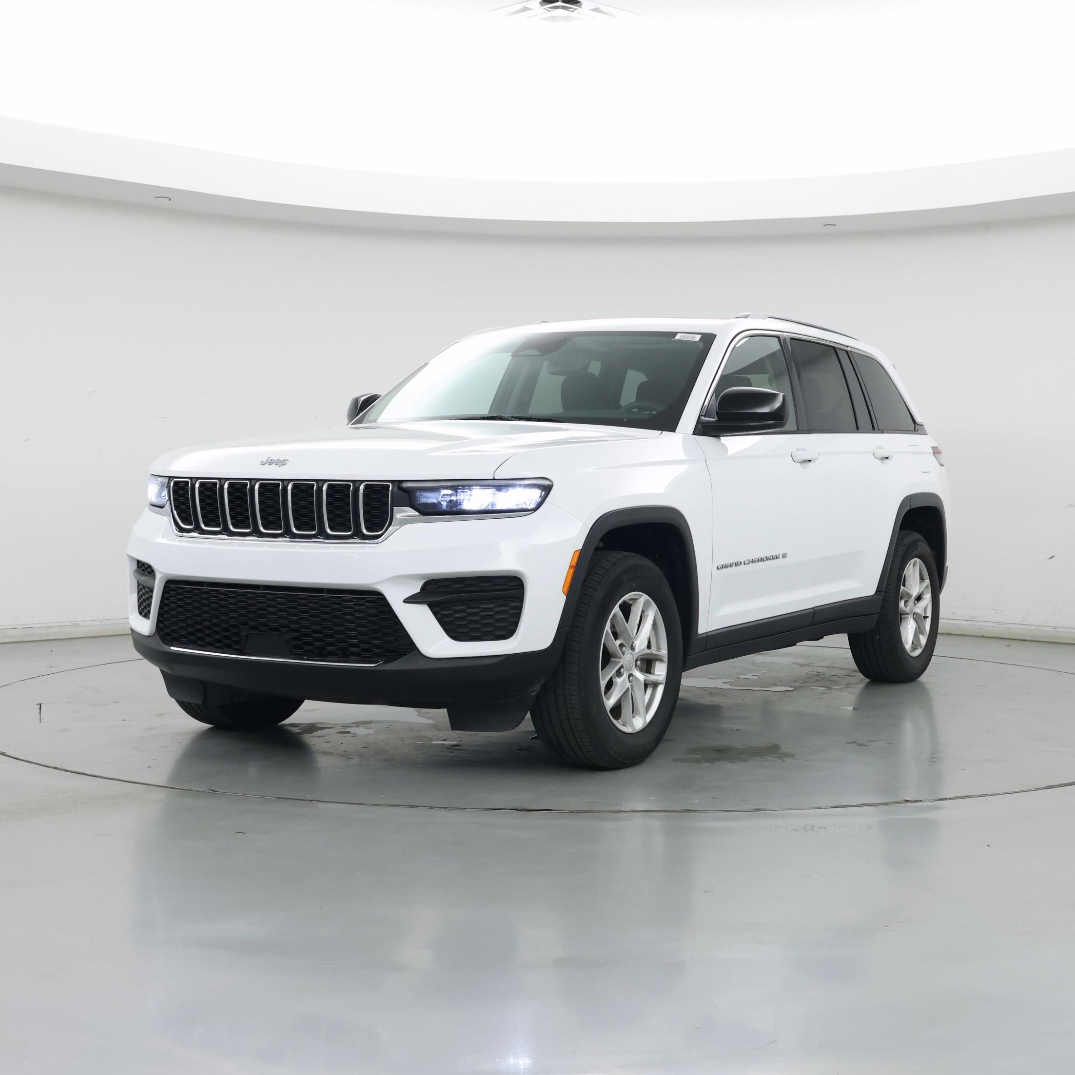 Thumbnail: 2023 Jeep Grand Cherokee - 4