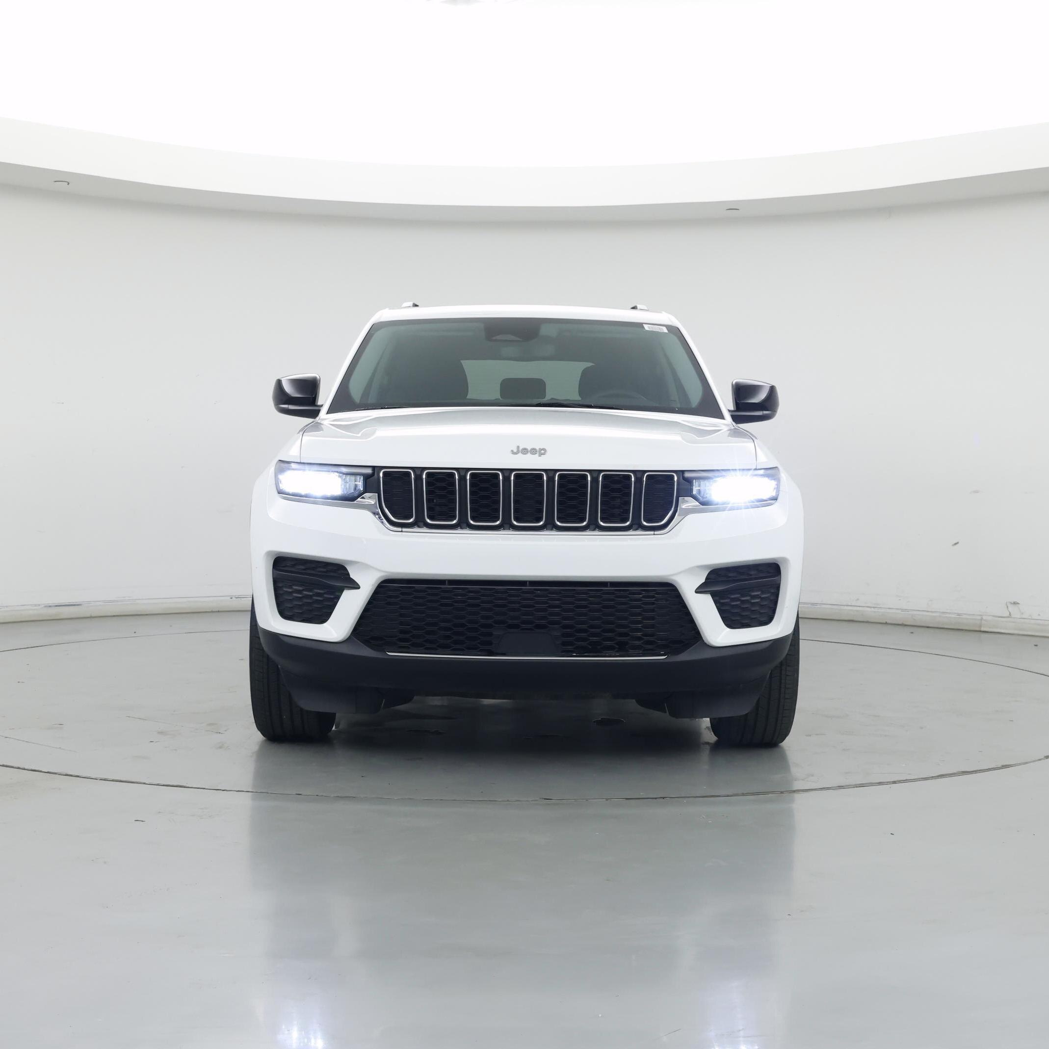 Thumbnail: 2023 Jeep Grand Cherokee - 5