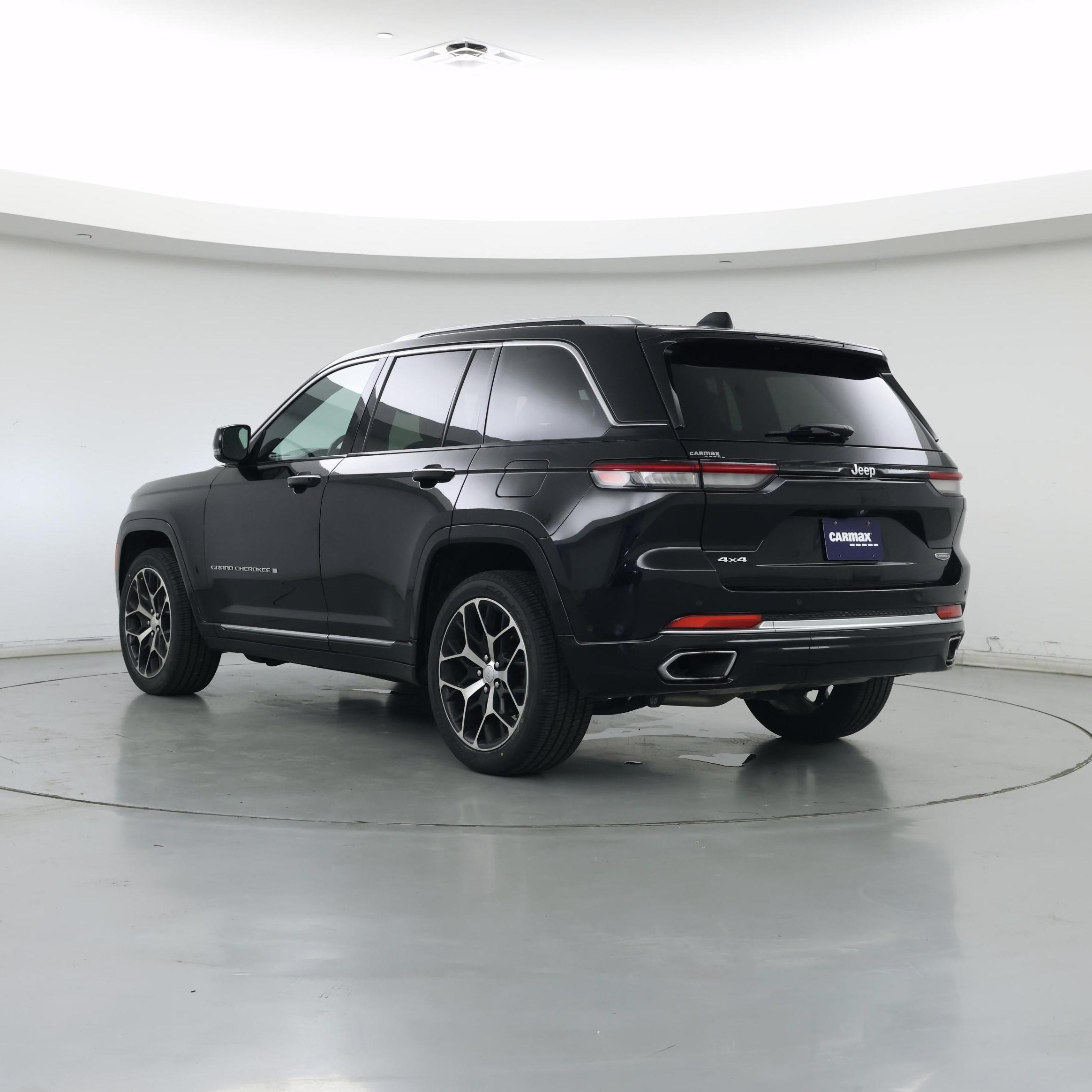 Thumbnail: 2023 Jeep Grand Cherokee - 2