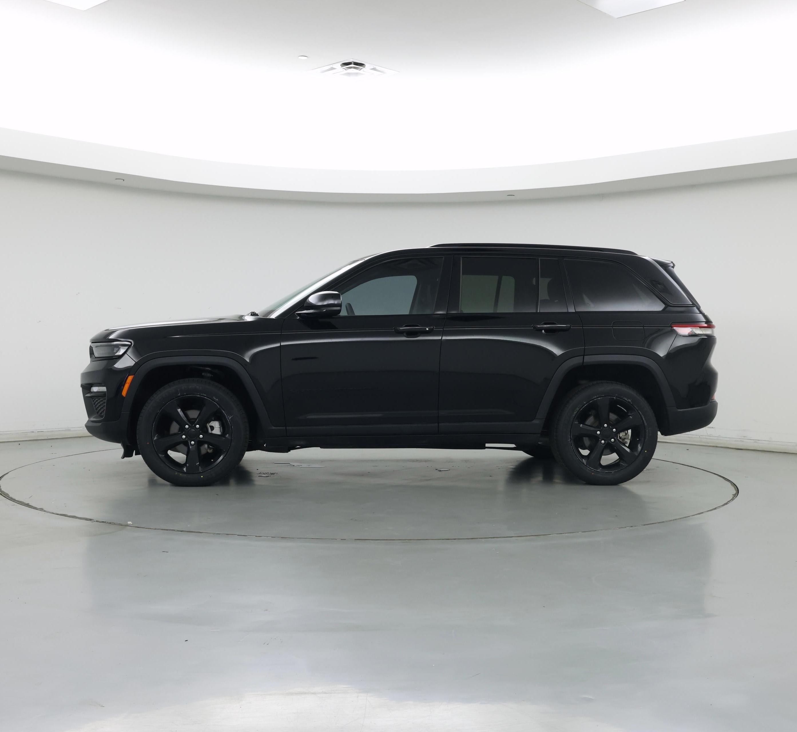 Thumbnail: 2023 Jeep Grand Cherokee - 3