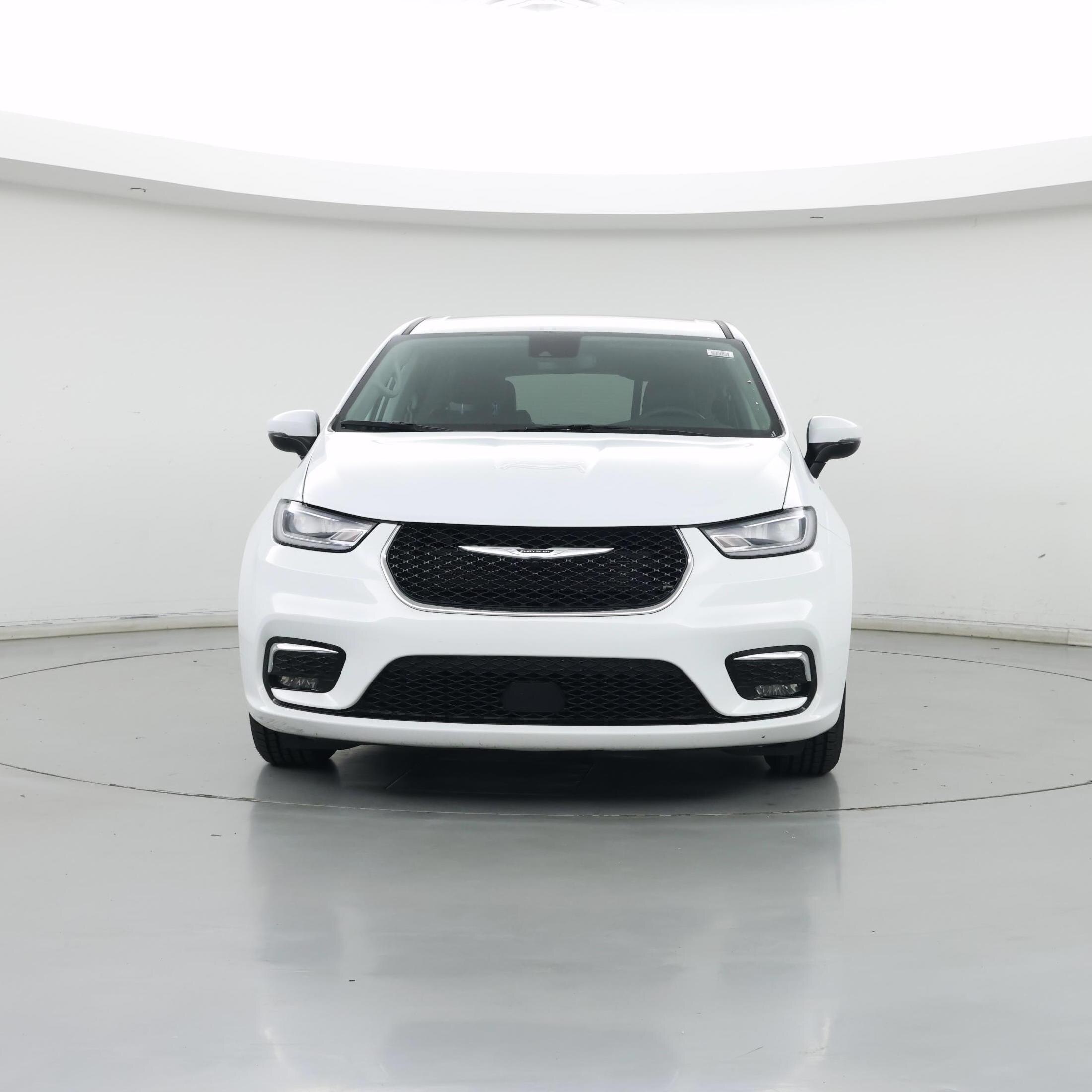 Thumbnail: 2023 Chrysler Pacifica - 5