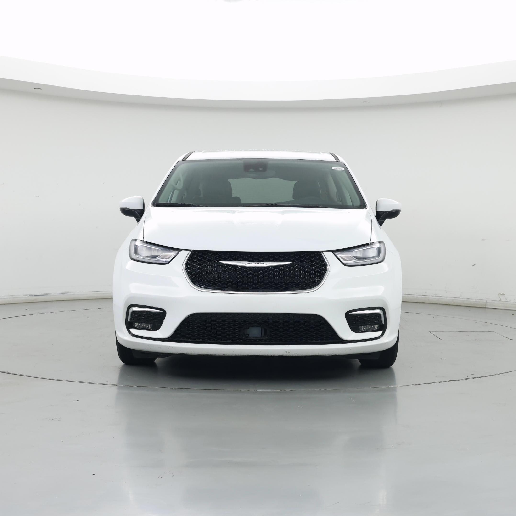 Thumbnail: 2023 Chrysler Pacifica - 5