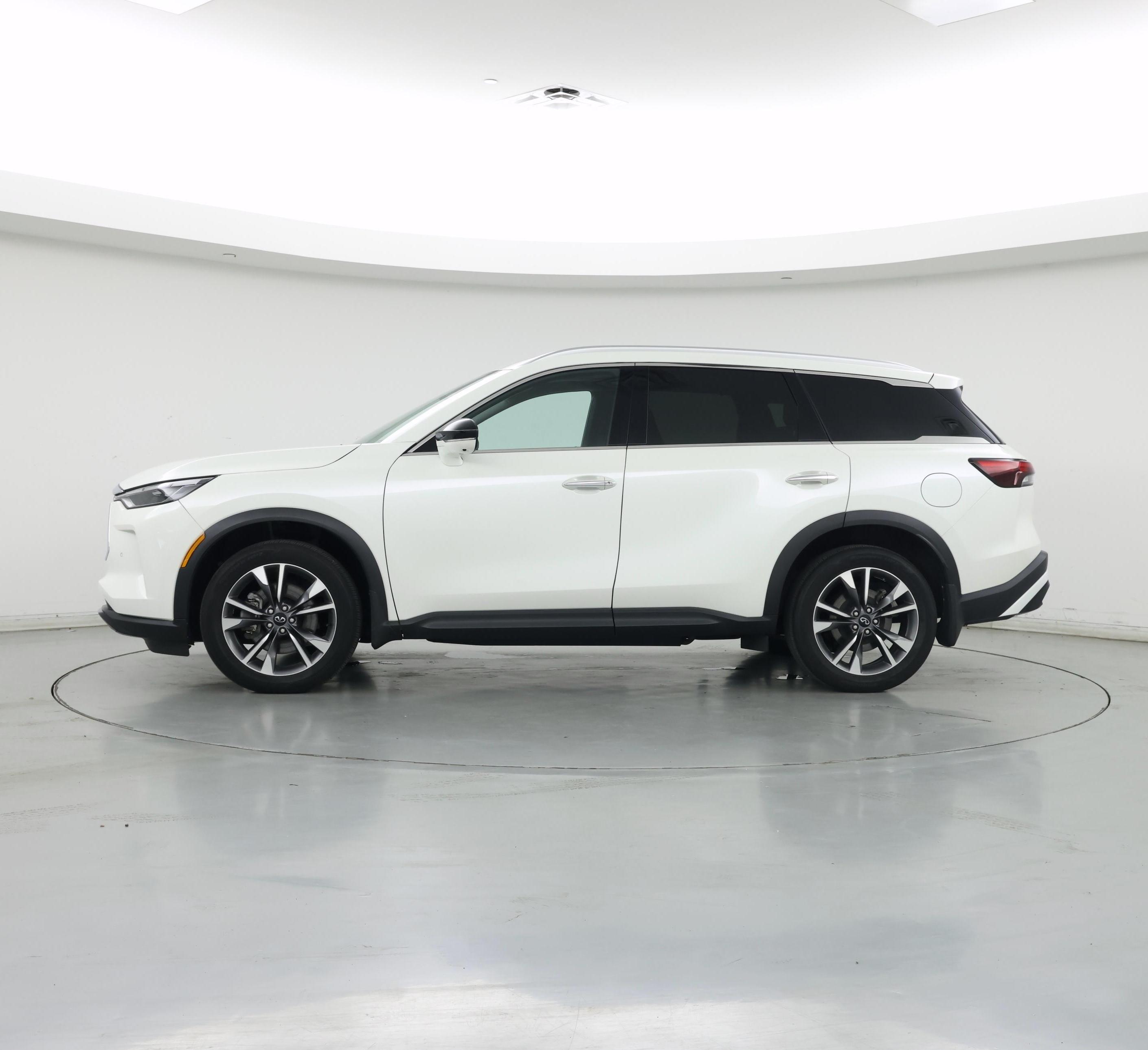 Thumbnail: 2023 INFINITI QX60 - 3