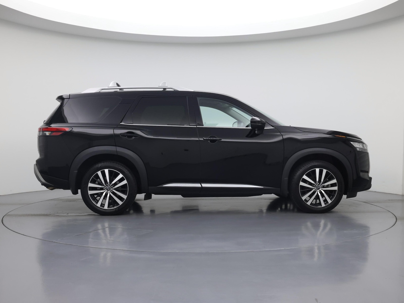 2023 Nissan Pathfinder Platinum - Photo 8