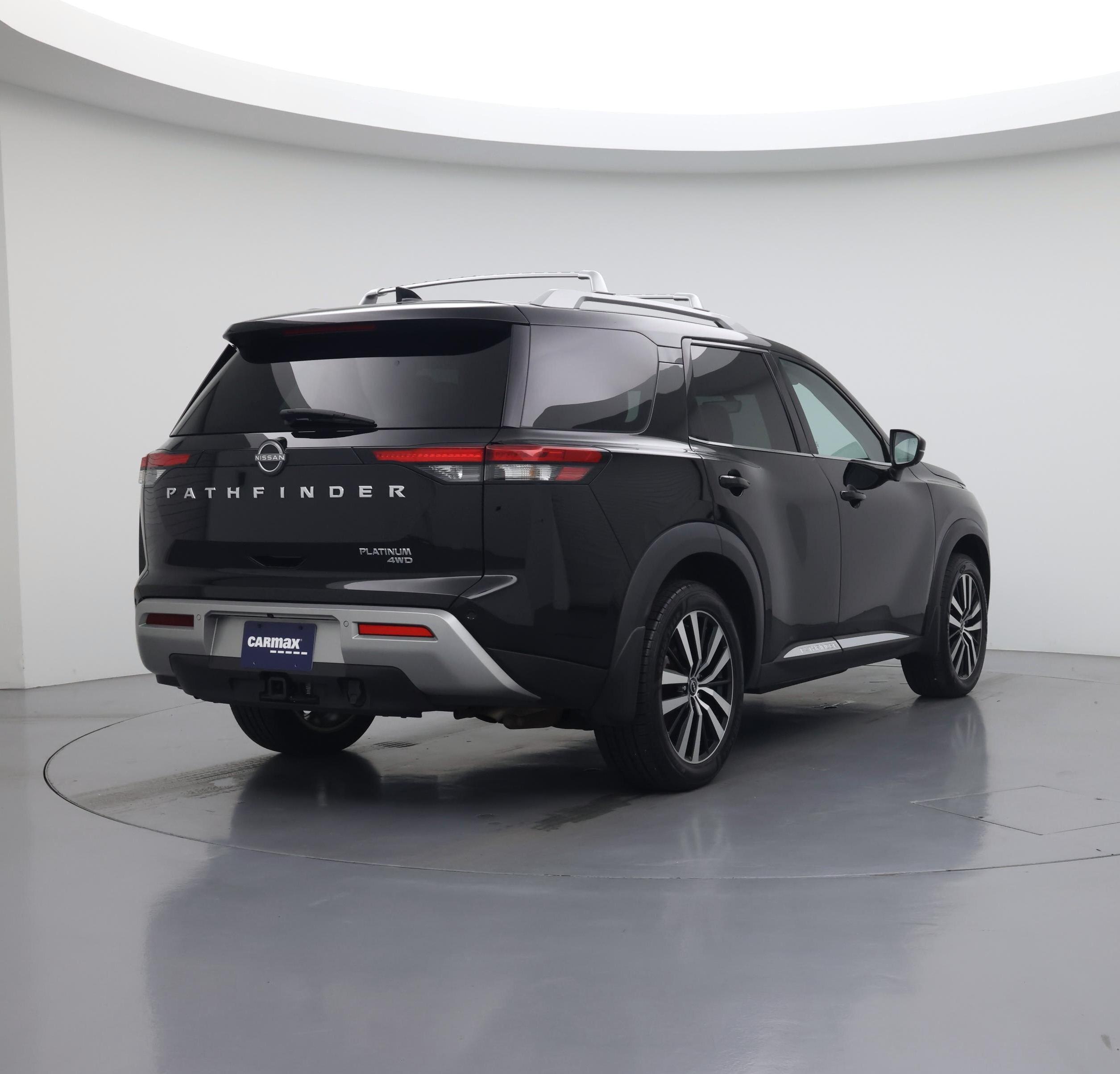 Thumbnail: 2023 Nissan Pathfinder - 8