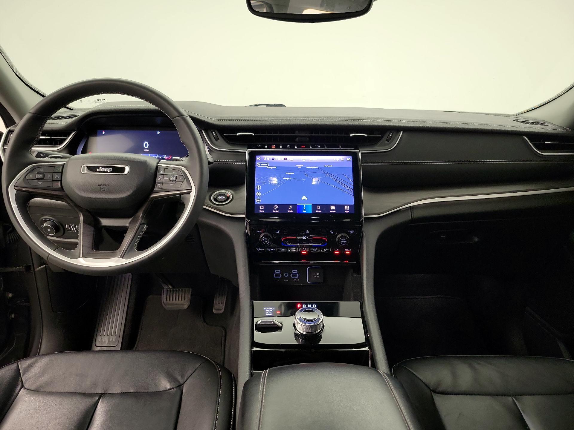 Thumbnail: 2023 Jeep Grand Cherokee L - 9
