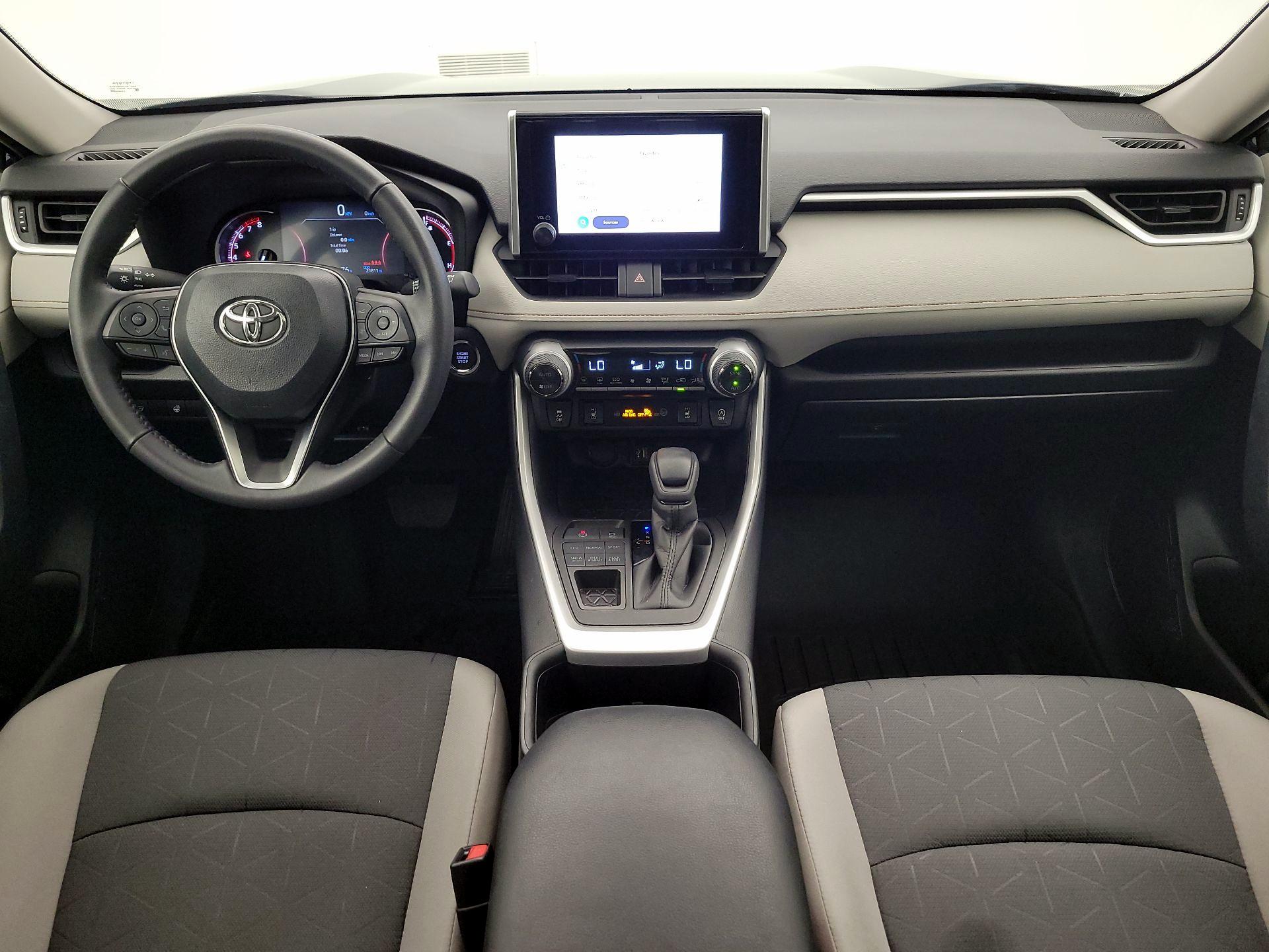 Thumbnail: 2024 Toyota RAV4 - 9