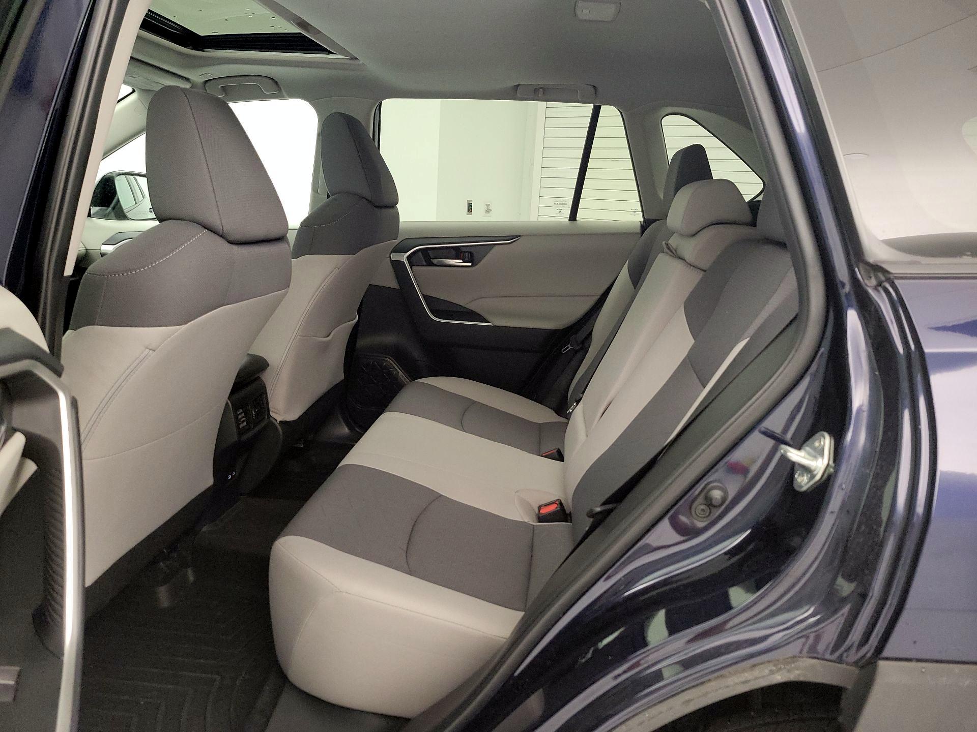 Thumbnail: 2024 Toyota RAV4 - 20