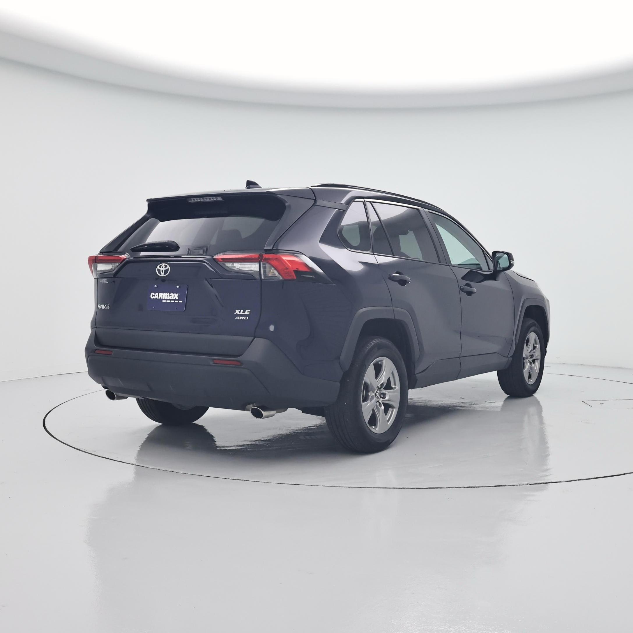 Thumbnail: 2024 Toyota RAV4 - 8
