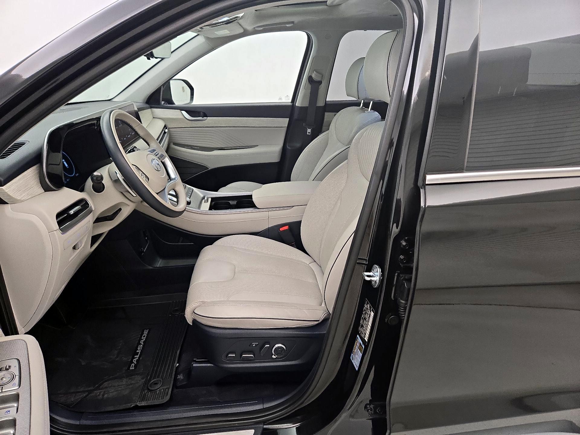 Thumbnail: 2023 Hyundai Palisade - 11