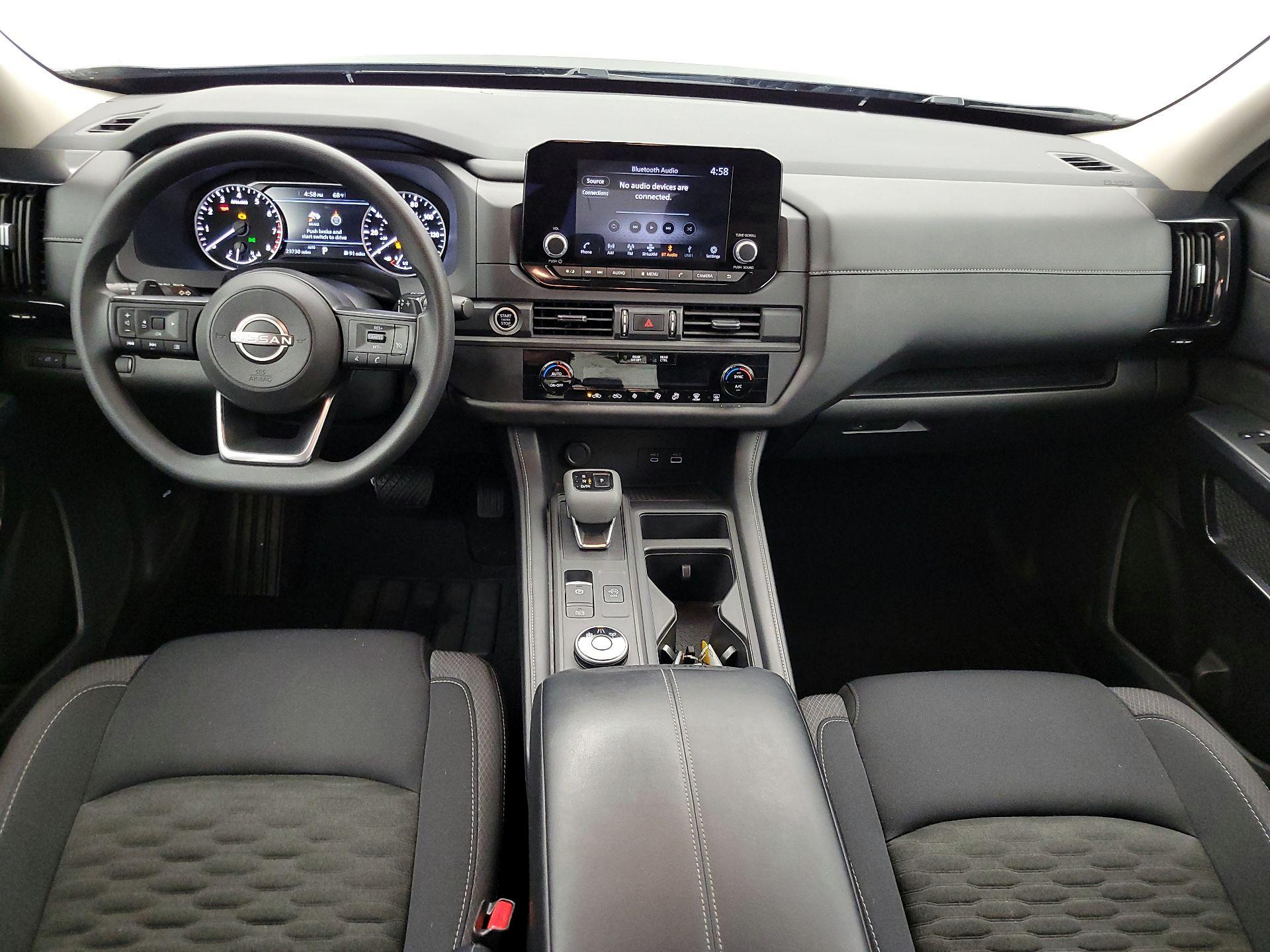 Thumbnail: 2023 Nissan Pathfinder - 9