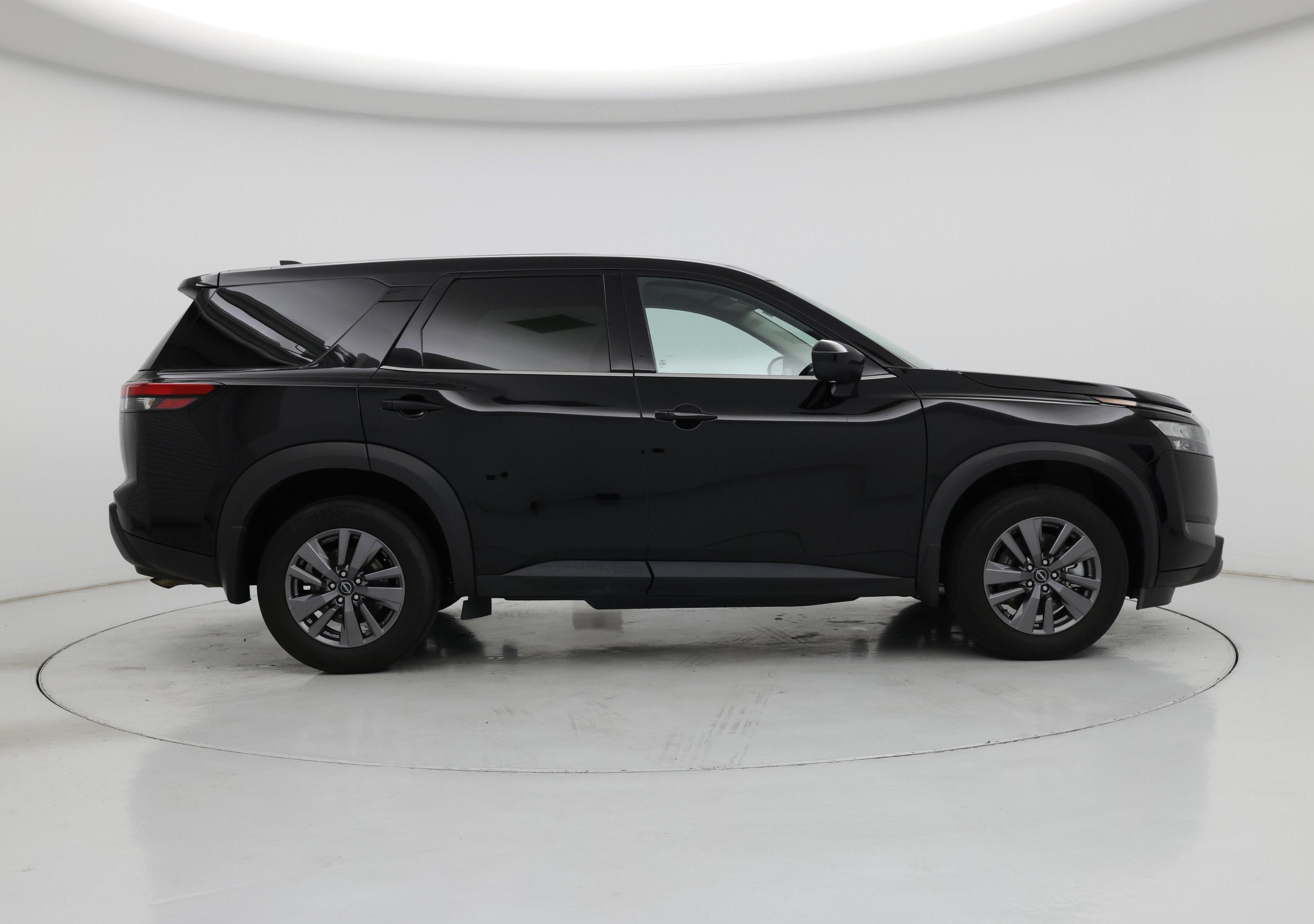 Thumbnail: 2023 Nissan Pathfinder - 7