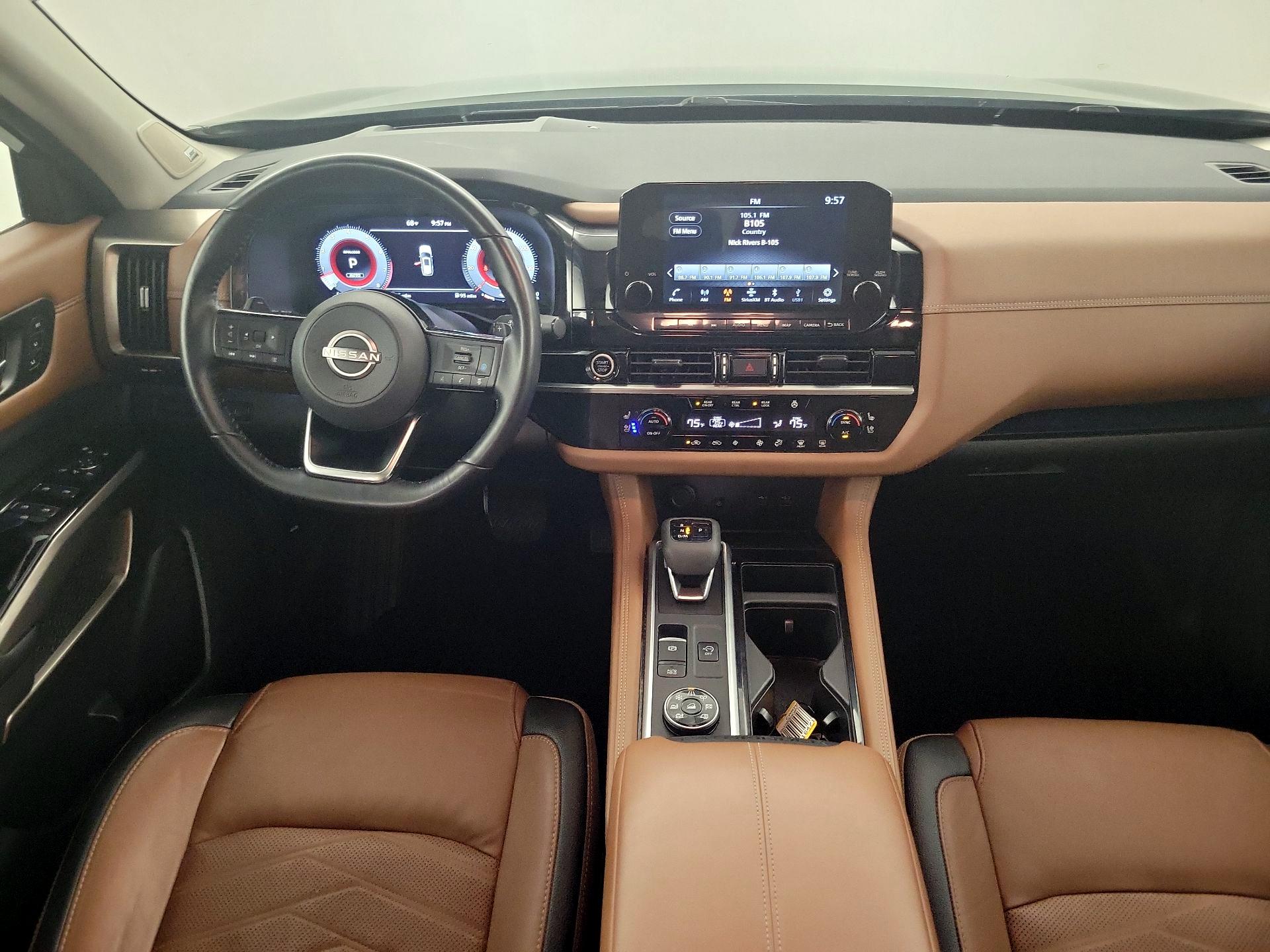 Thumbnail: 2023 Nissan Pathfinder - 9