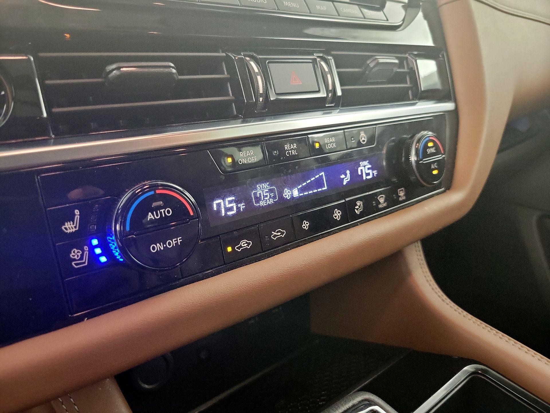 Thumbnail: 2023 Nissan Pathfinder - 17