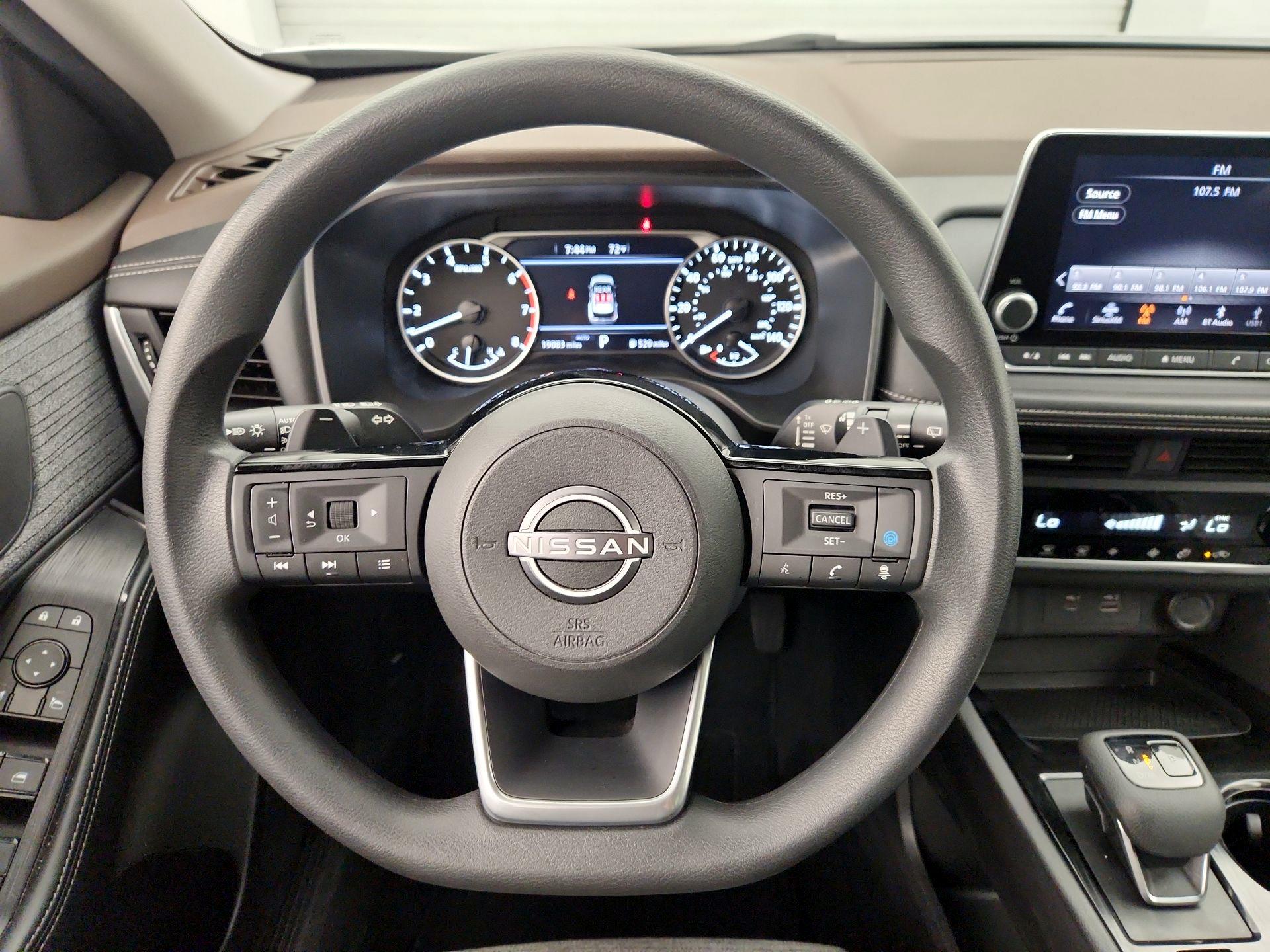 Thumbnail: 2023 Nissan Rogue - 10