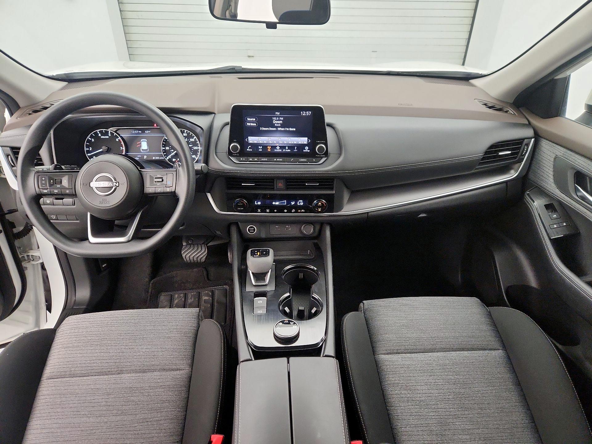 Thumbnail: 2023 Nissan Rogue - 9