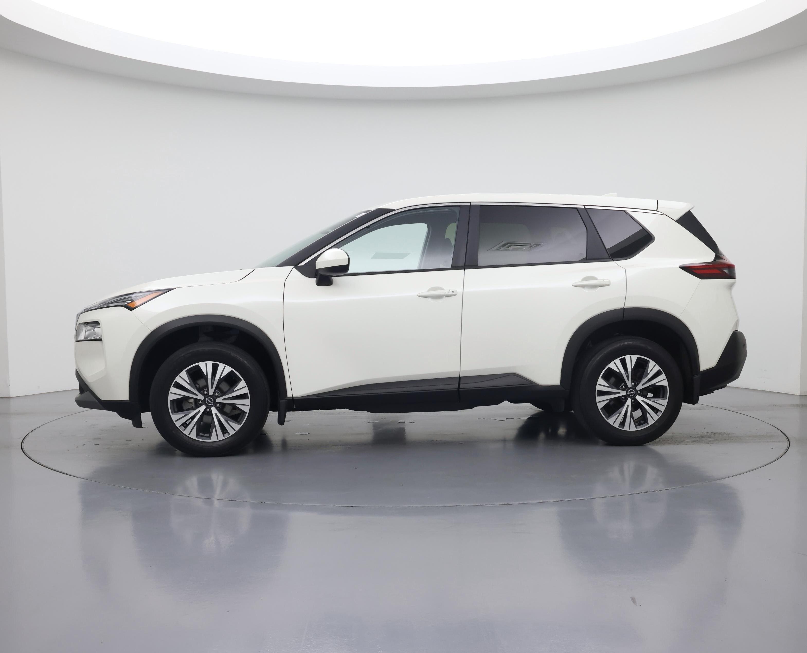 Thumbnail: 2023 Nissan Rogue - 3