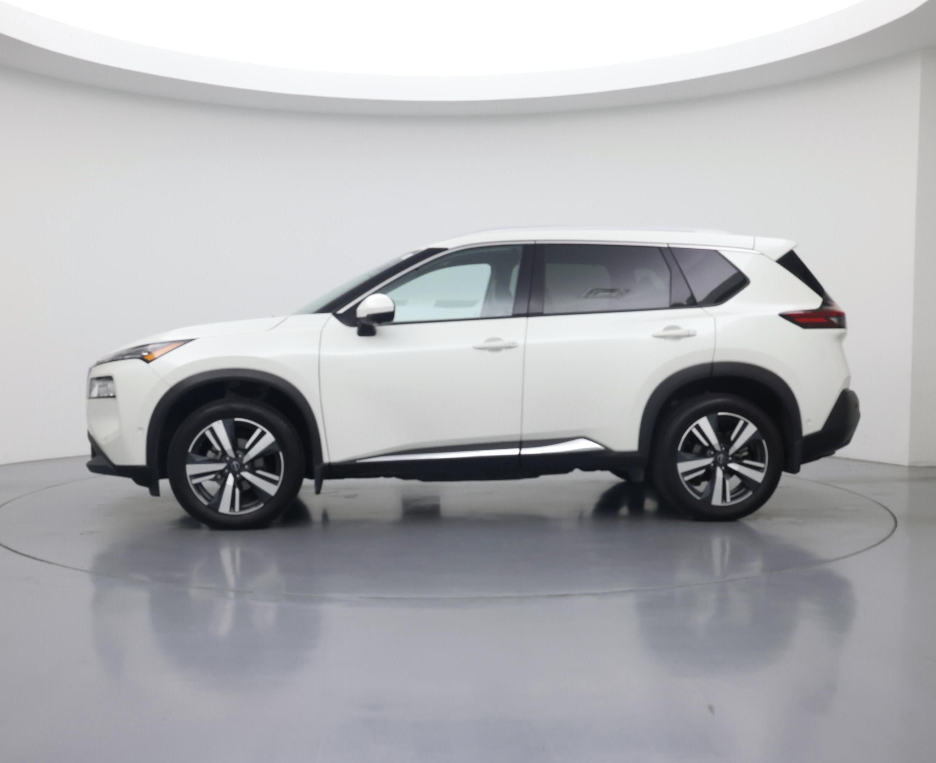 Thumbnail: 2023 Nissan Rogue - 3
