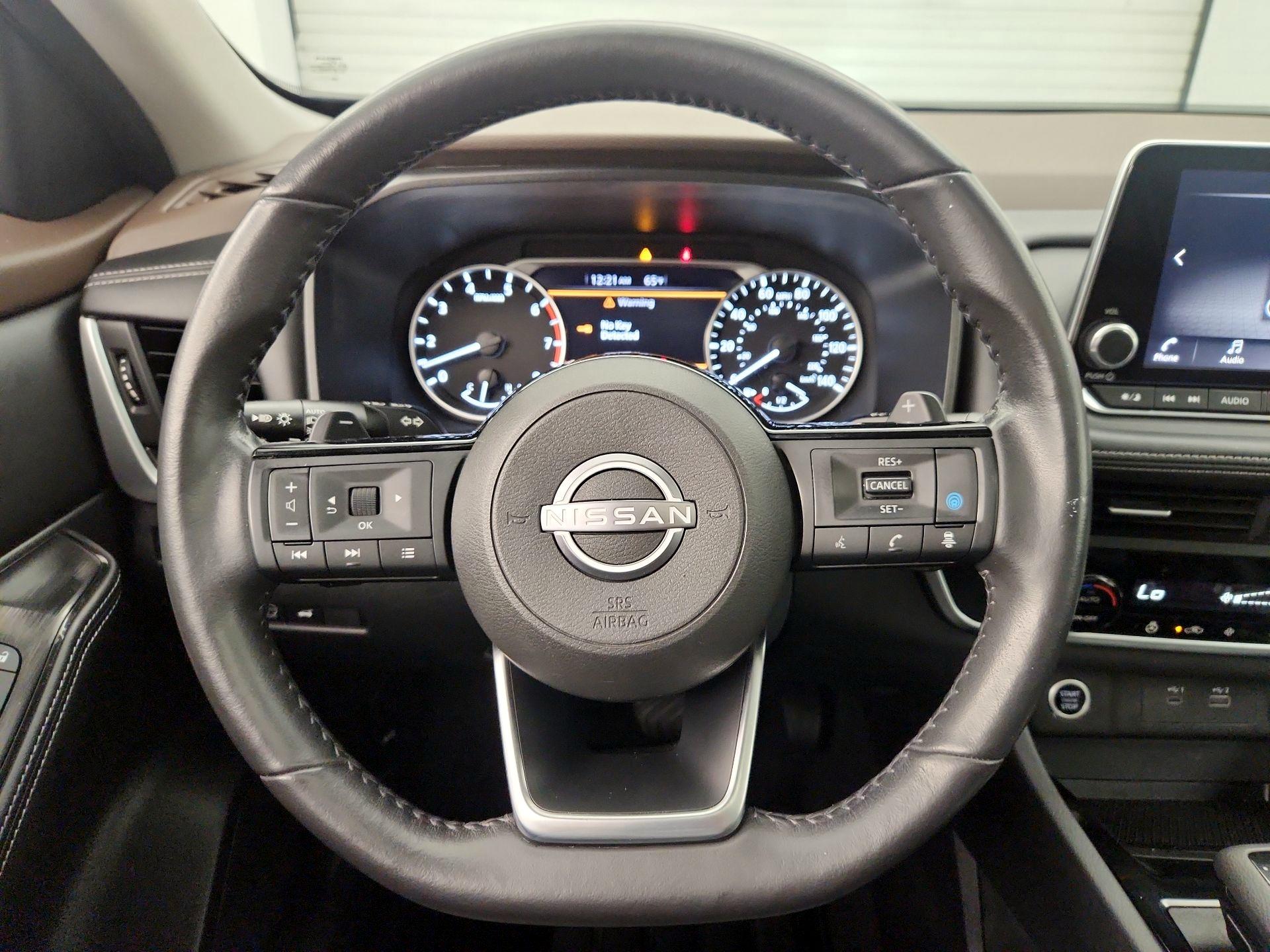 Thumbnail: 2023 Nissan Rogue - 10