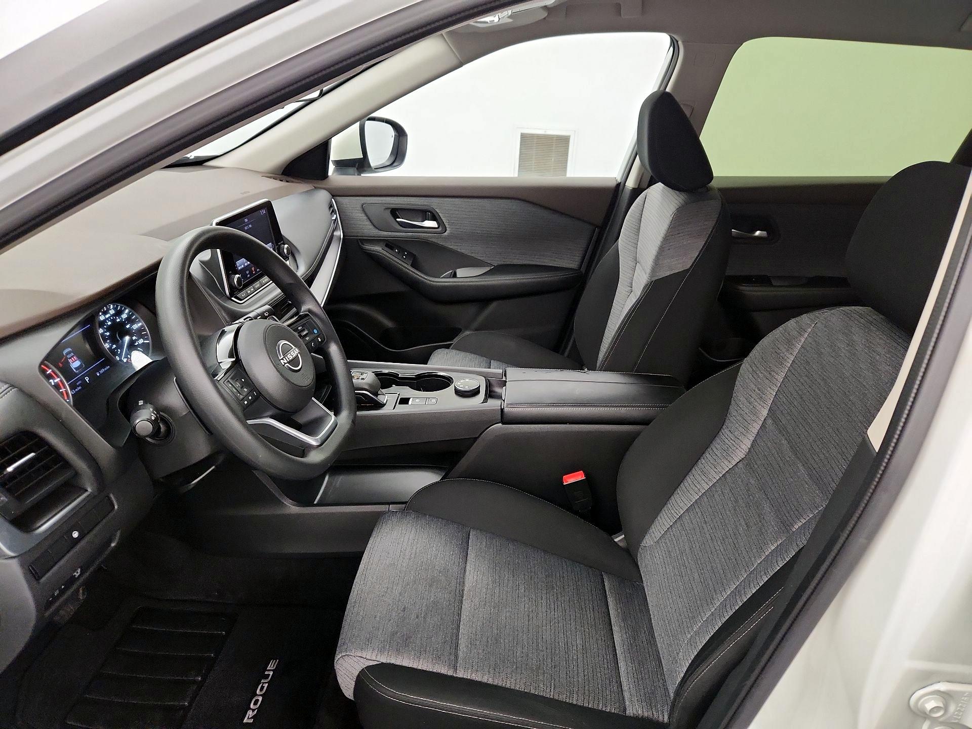 Thumbnail: 2023 Nissan Rogue - 11
