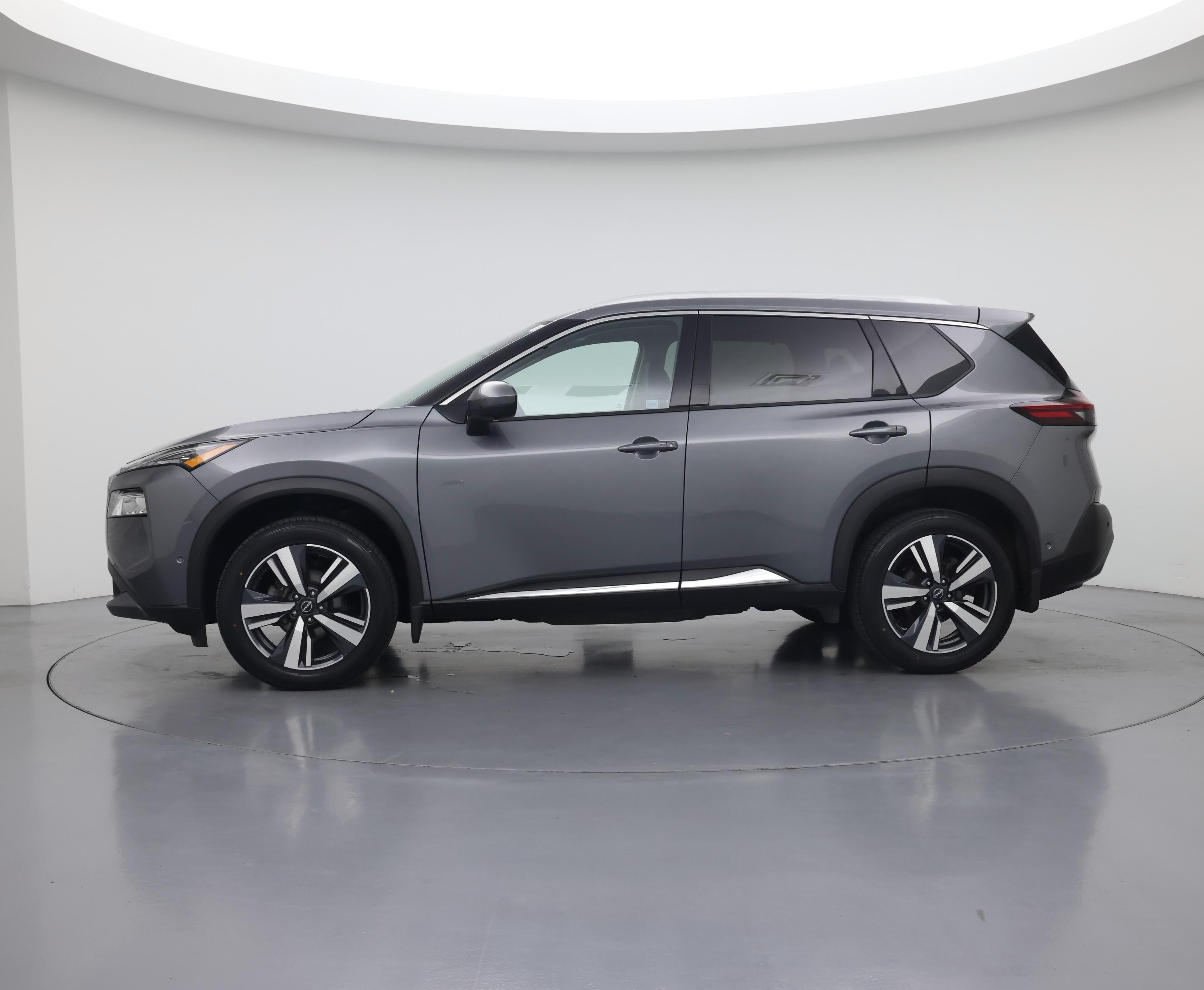 Thumbnail: 2023 Nissan Rogue - 3