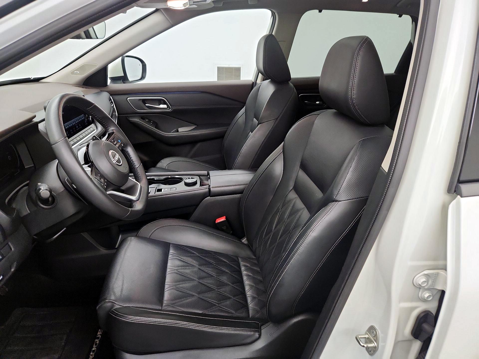 Thumbnail: 2023 Nissan Rogue - 11