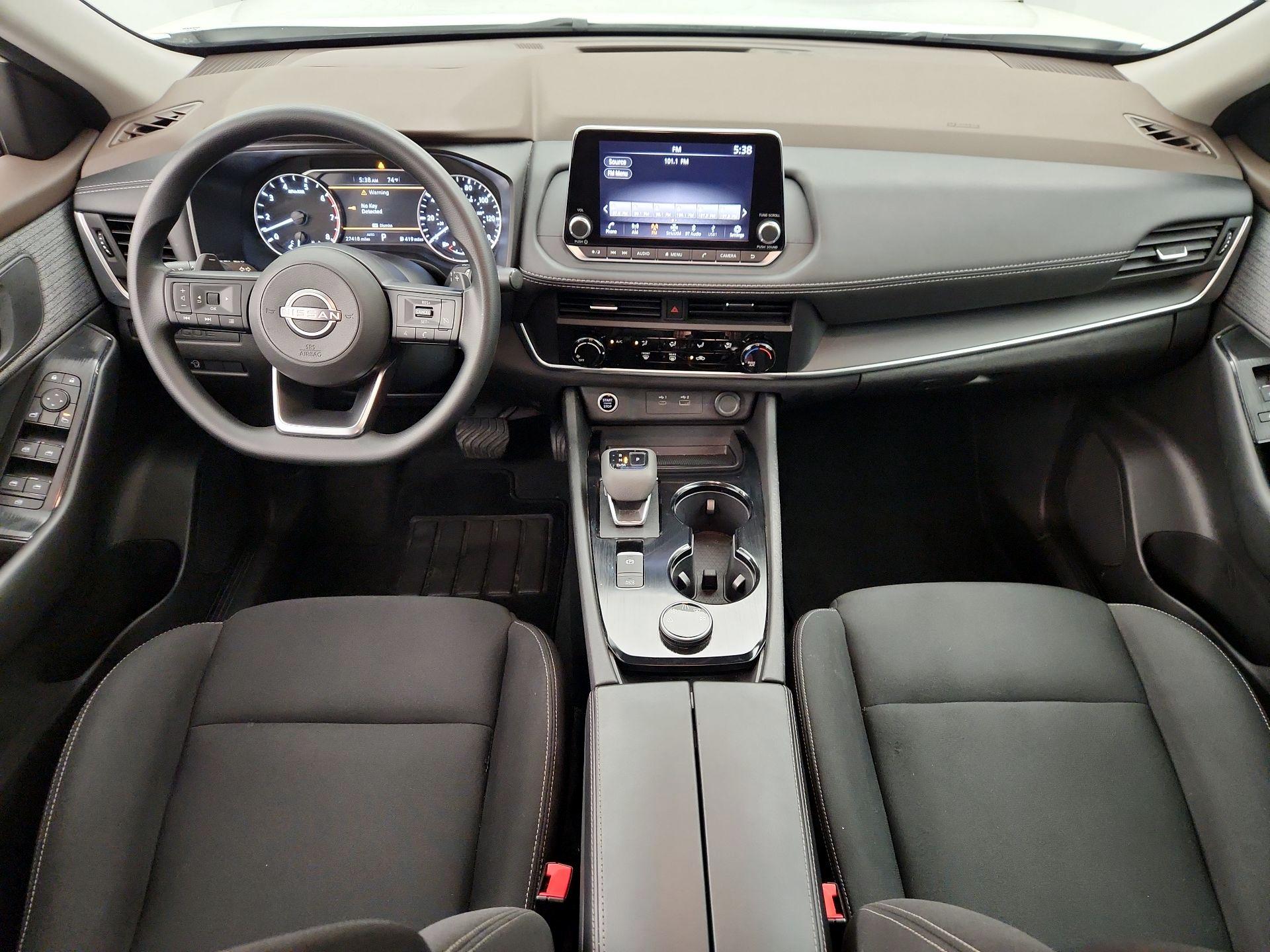 Thumbnail: 2023 Nissan Rogue - 9