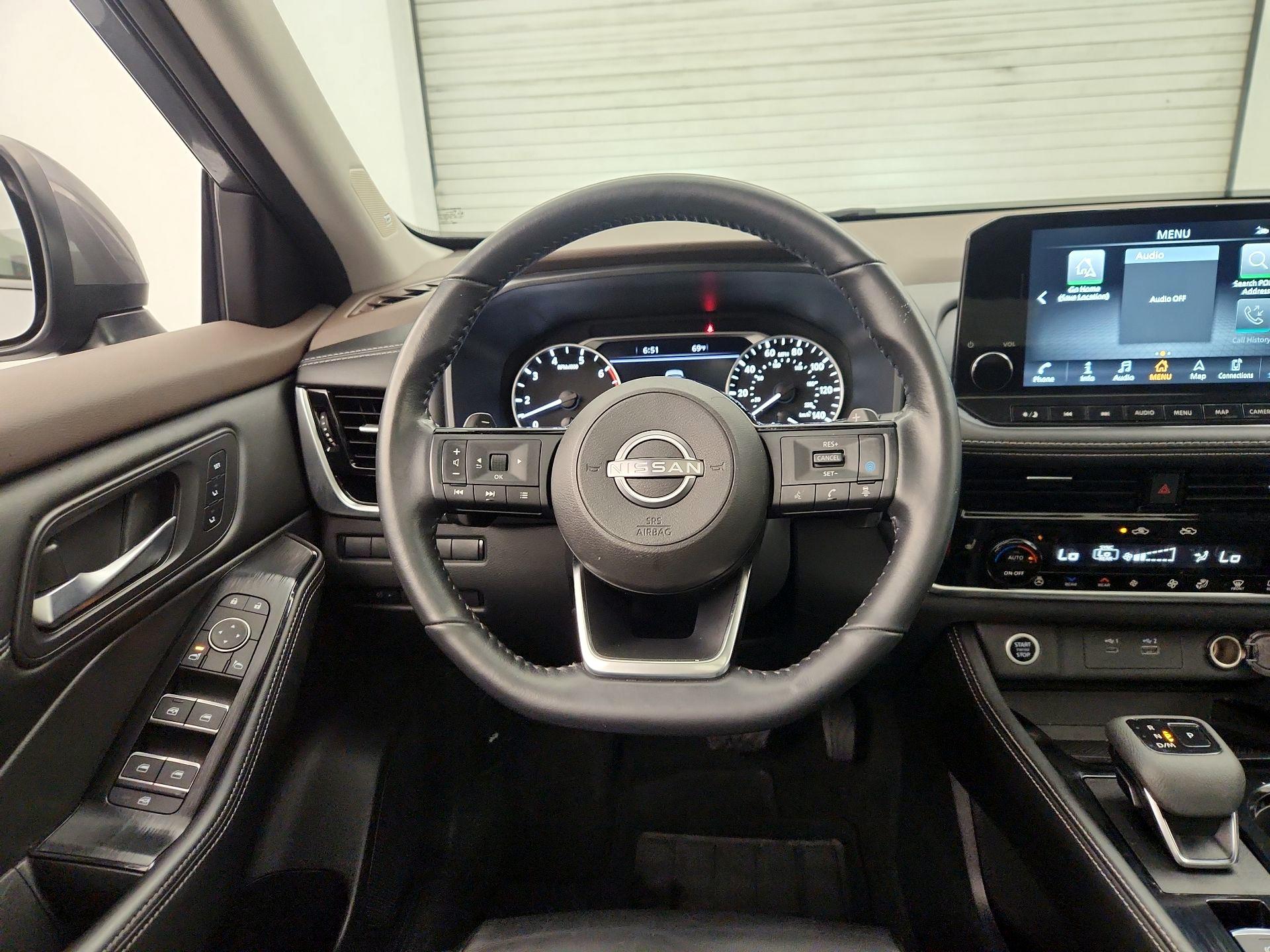 Thumbnail: 2023 Nissan Rogue - 10