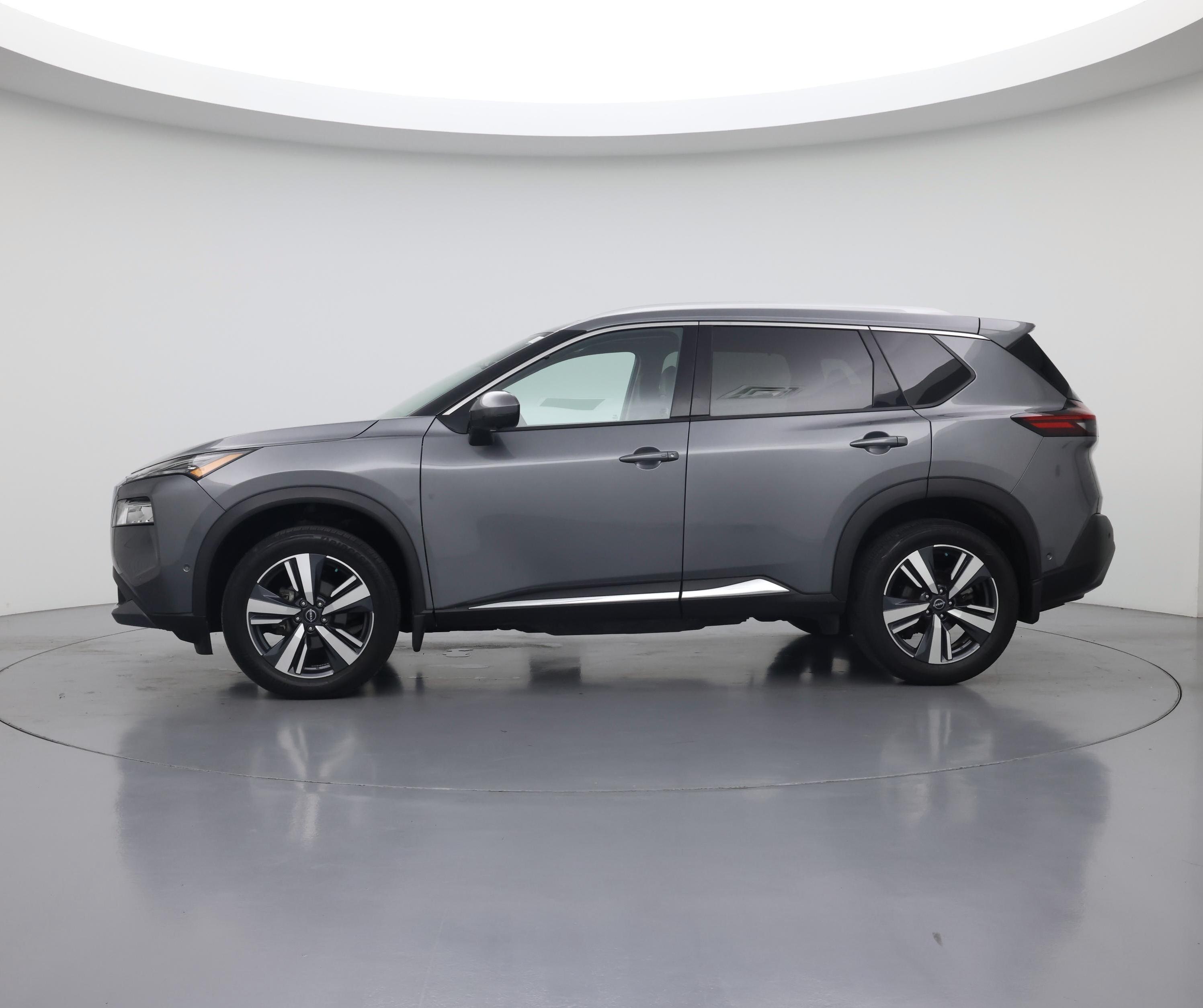 Thumbnail: 2023 Nissan Rogue - 3