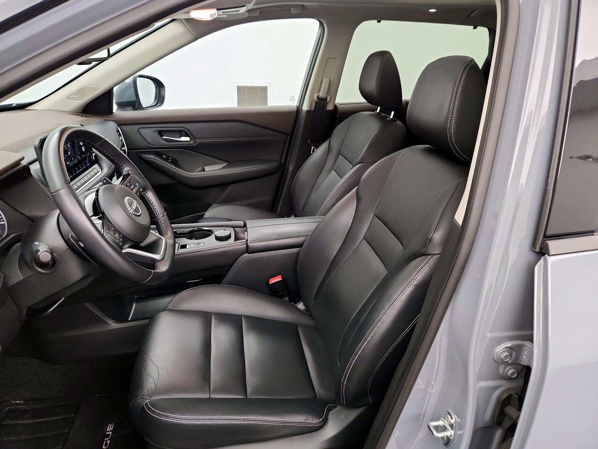 Thumbnail: 2023 Nissan Rogue - 11