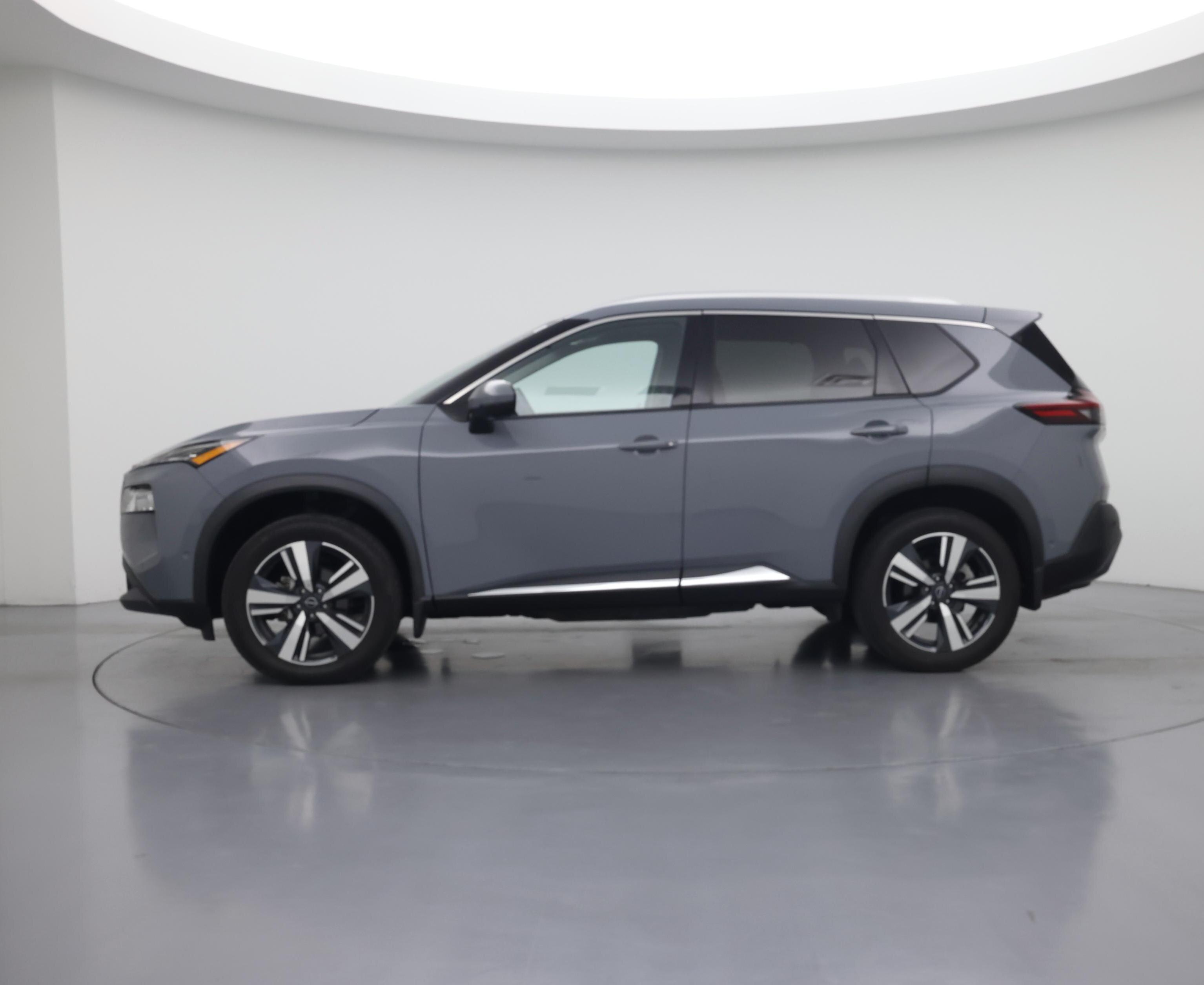 Thumbnail: 2023 Nissan Rogue - 3
