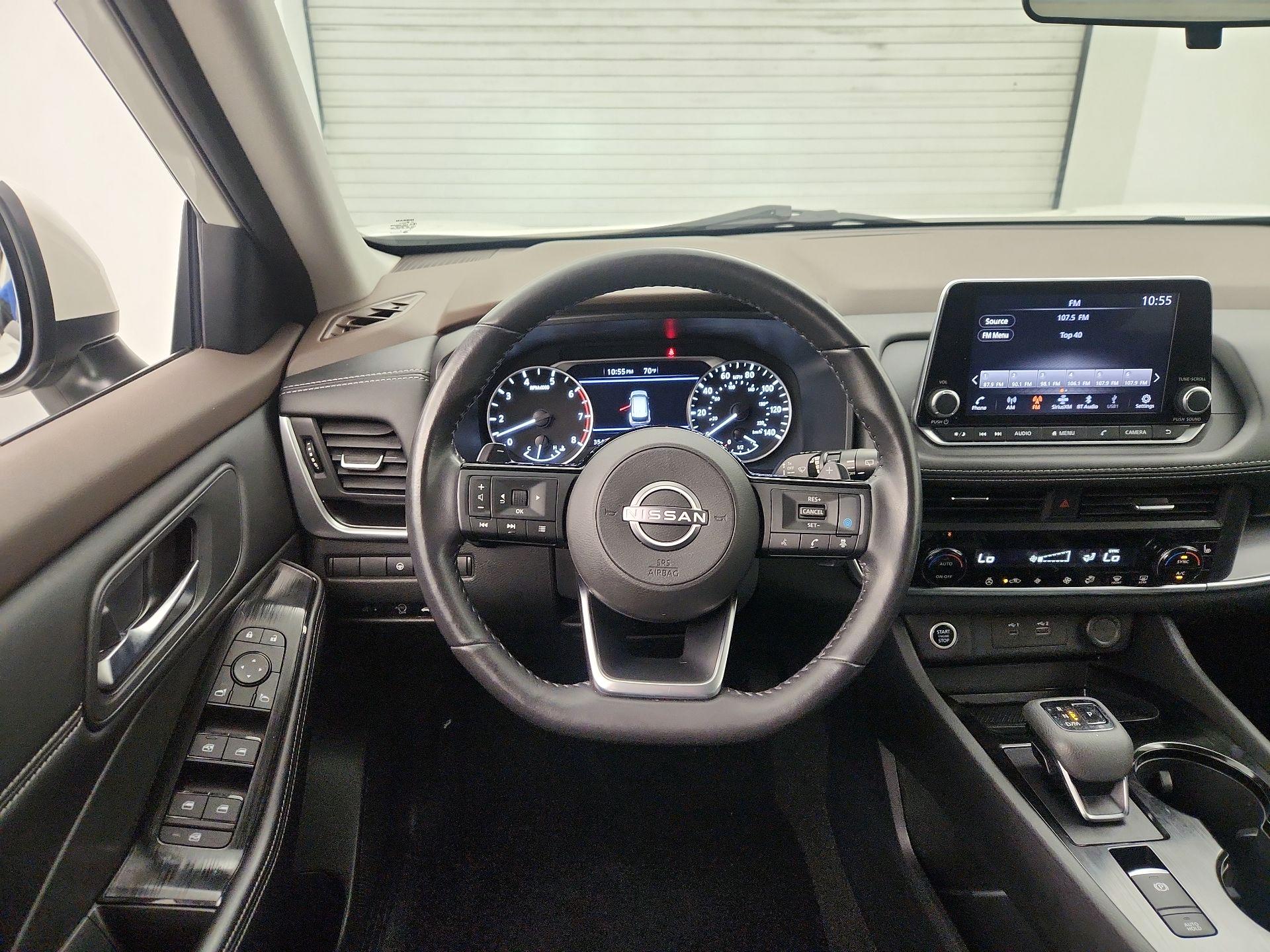 Thumbnail: 2023 Nissan Rogue - 10