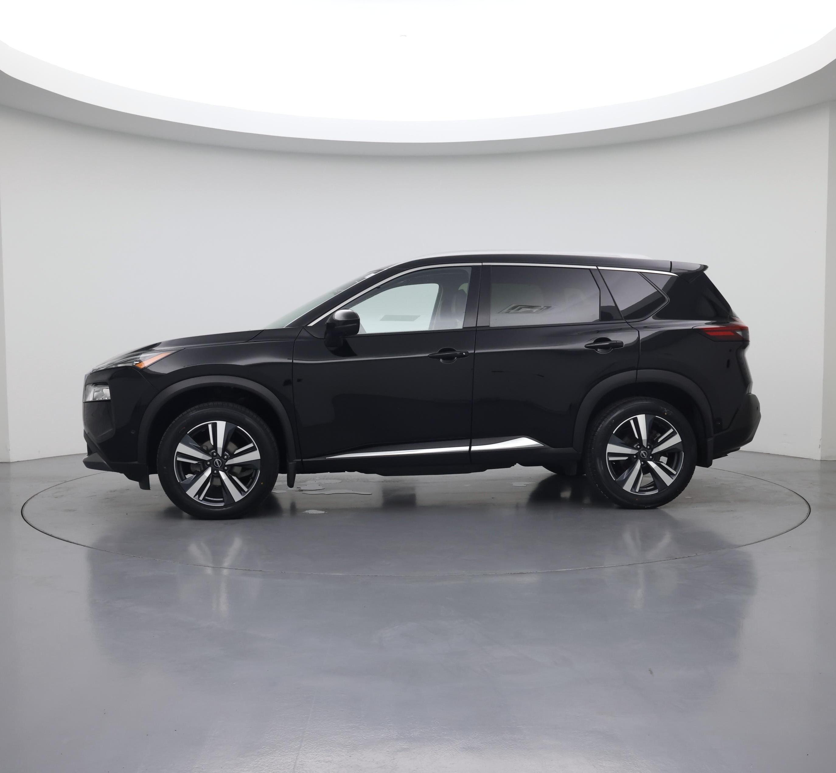 Thumbnail: 2023 Nissan Rogue - 3