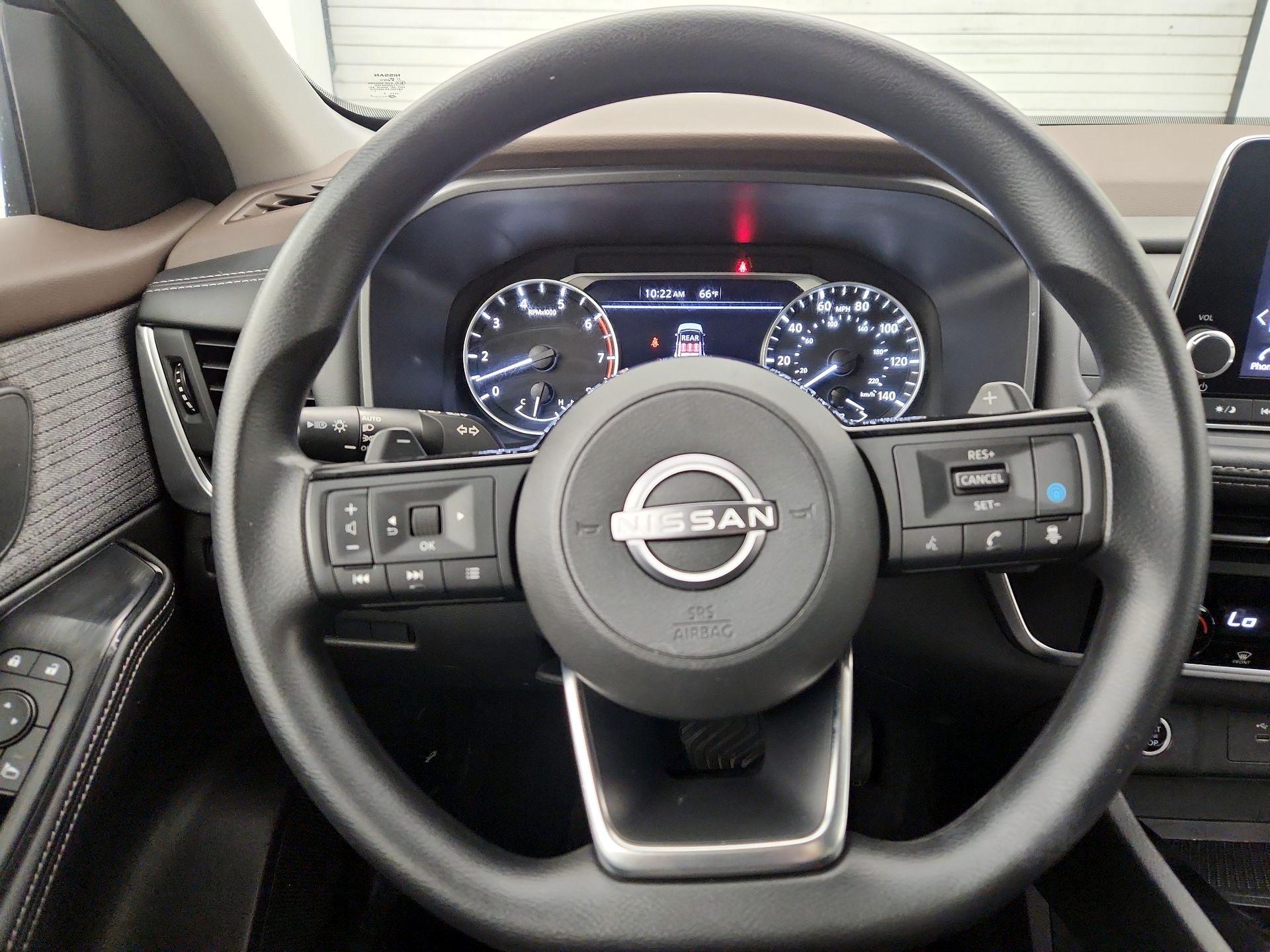 Thumbnail: 2023 Nissan Rogue - 10
