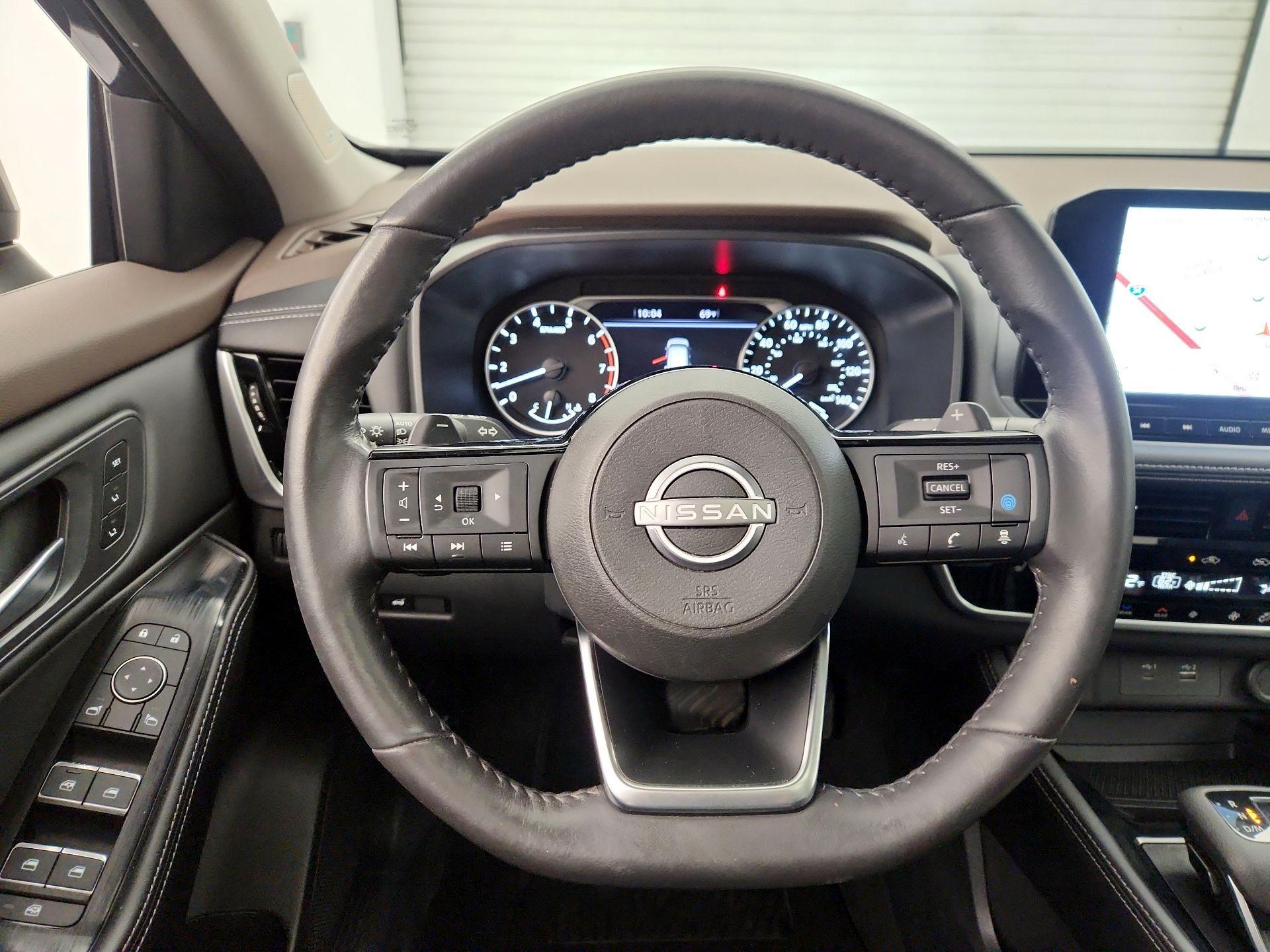 Thumbnail: 2023 Nissan Rogue - 10