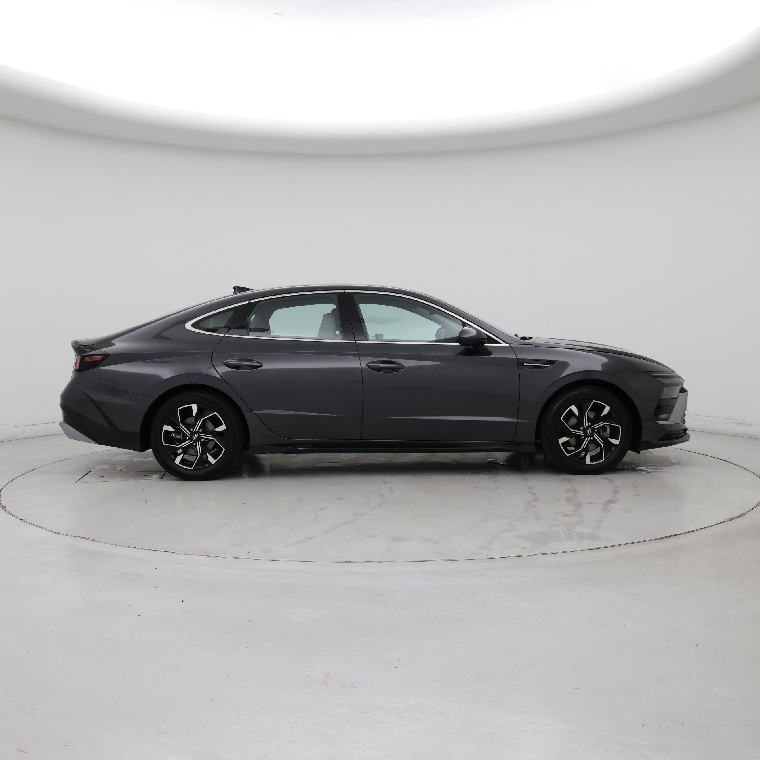 Thumbnail: 2024 Hyundai Sonata - 7